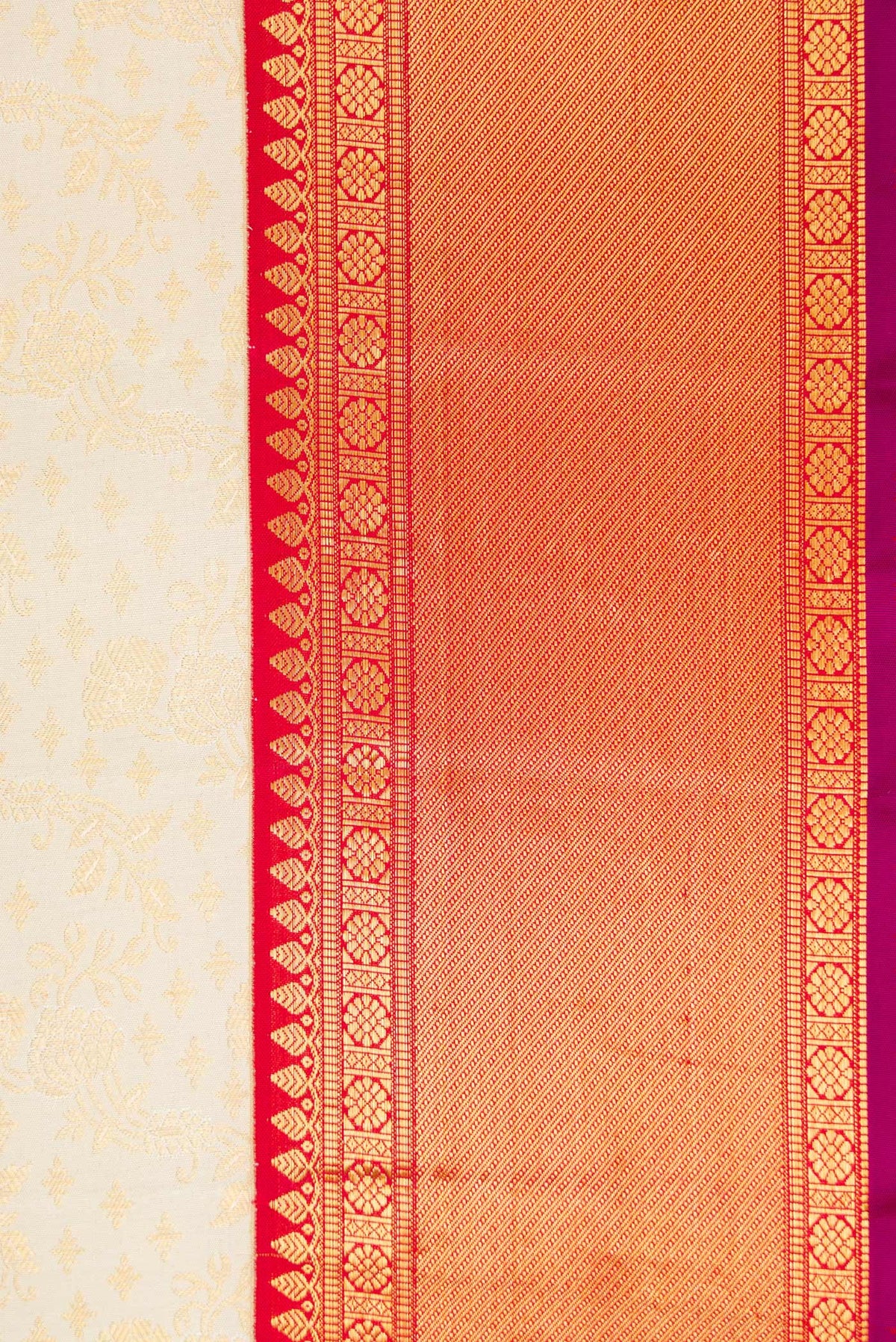 Border image of Off White Dual Tone Kanjivaram Silk Saree with Zari Brocade on the body and Zari Border. 