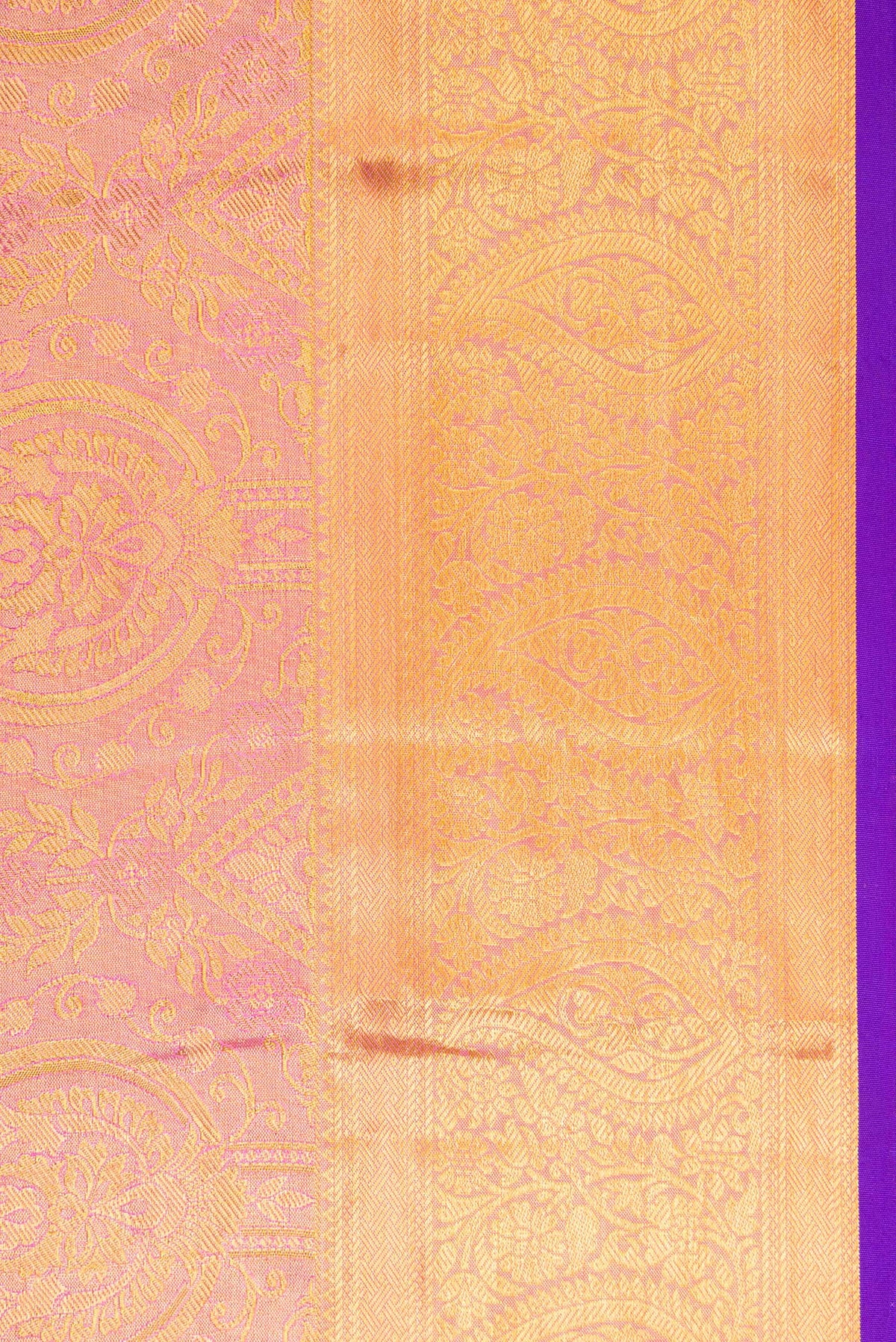 Border image of Pink Dual Tone Kanchipuram Tissue Silk Saree with Zari Brocade on the body and Zari Border. 