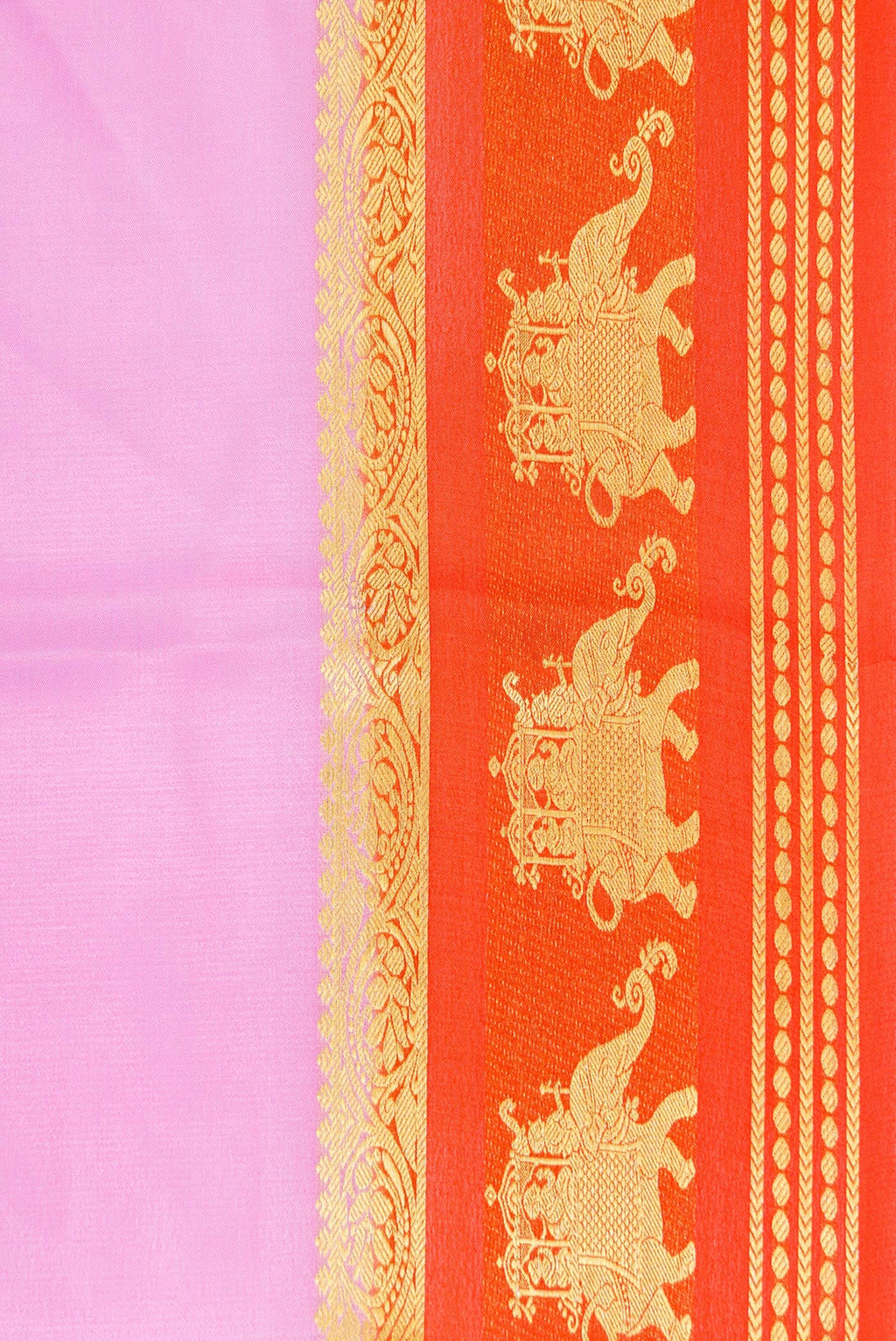 Border image of Pink Dual Tone Mysore Silk Saree with Plain Body and Fancy Border. 