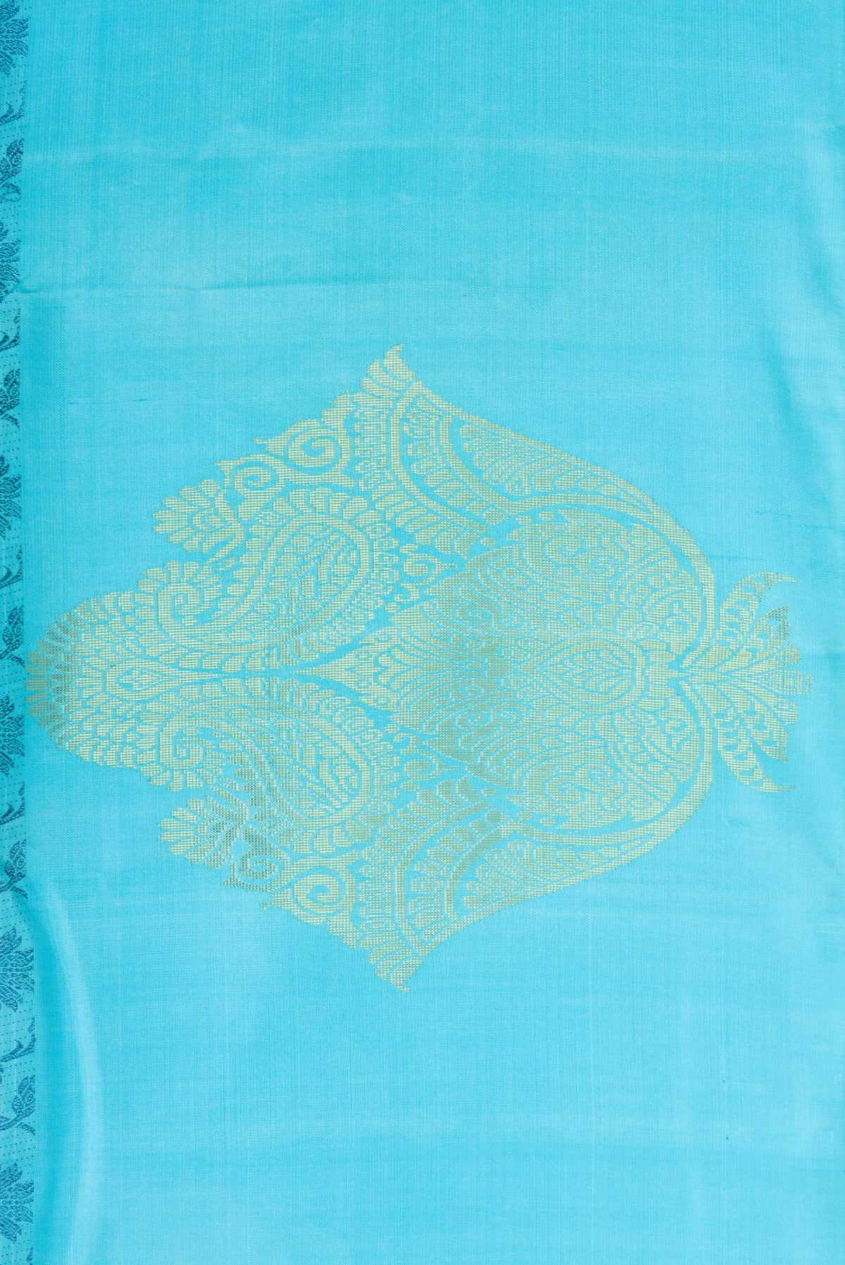 Border image of Sky Blue Dual Tone Kanjivaram Silk Saree with Zari Butta on the body and Fancy Border. 
