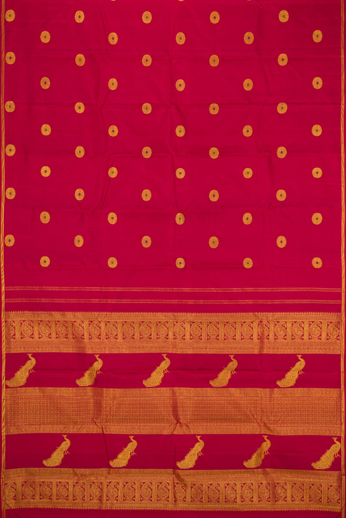 Flat view of Maroon Kanchipuram Silk Saree with Zari And Thread Butta on the body and Thin Zari Line. 