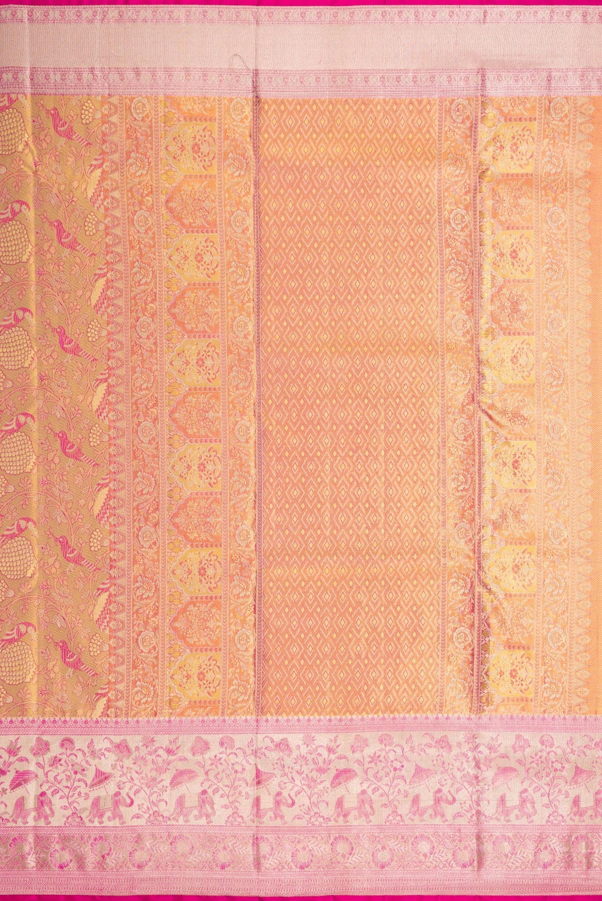Close up image of the pallu of Pink Dual Tone Kanjivaram Tissue Silk Saree with Zari Brocade on the body and Zari Border. 