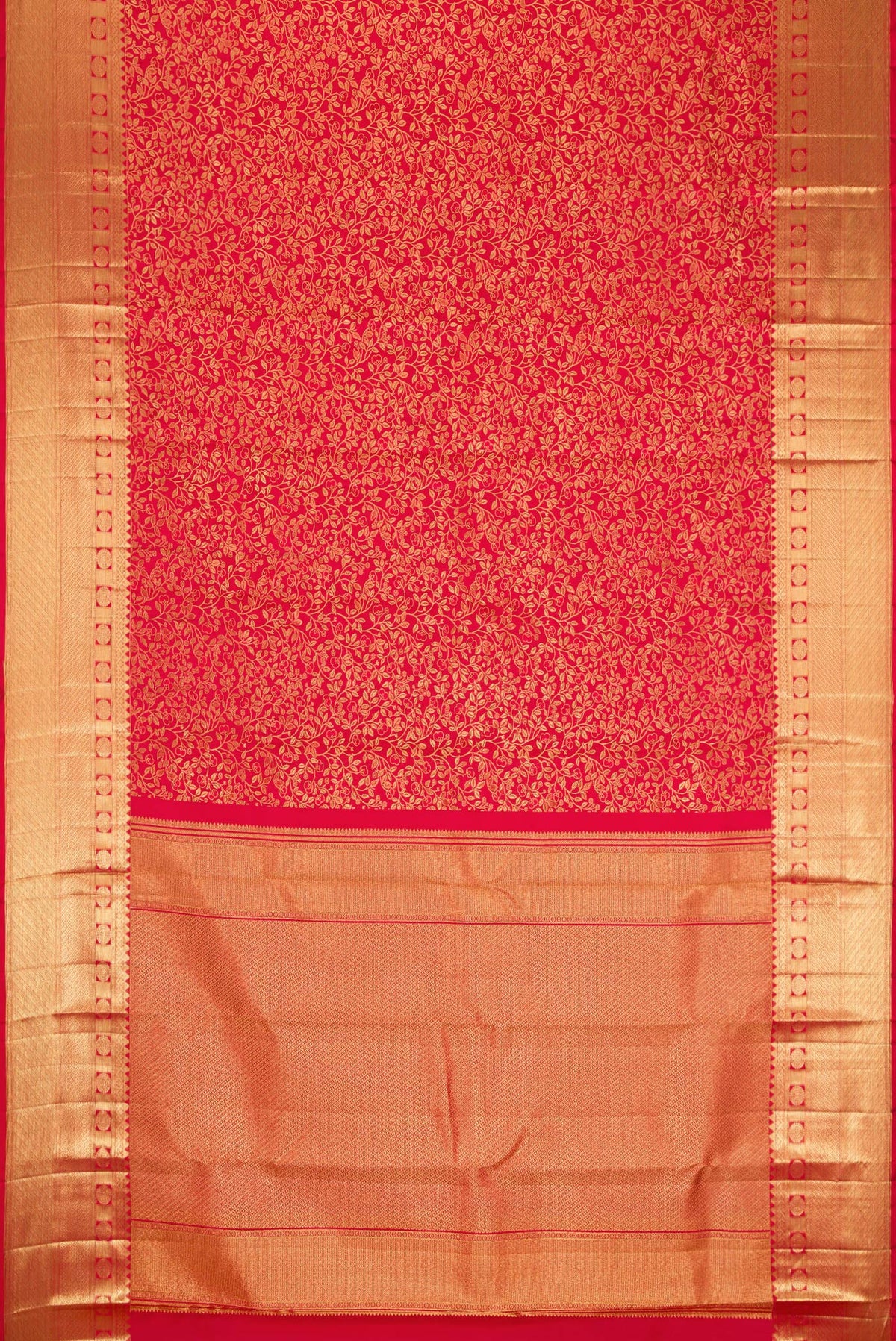 Flat view of Red Kanchipuram Silk Saree with Zari Brocade on the body and Zari Border. 