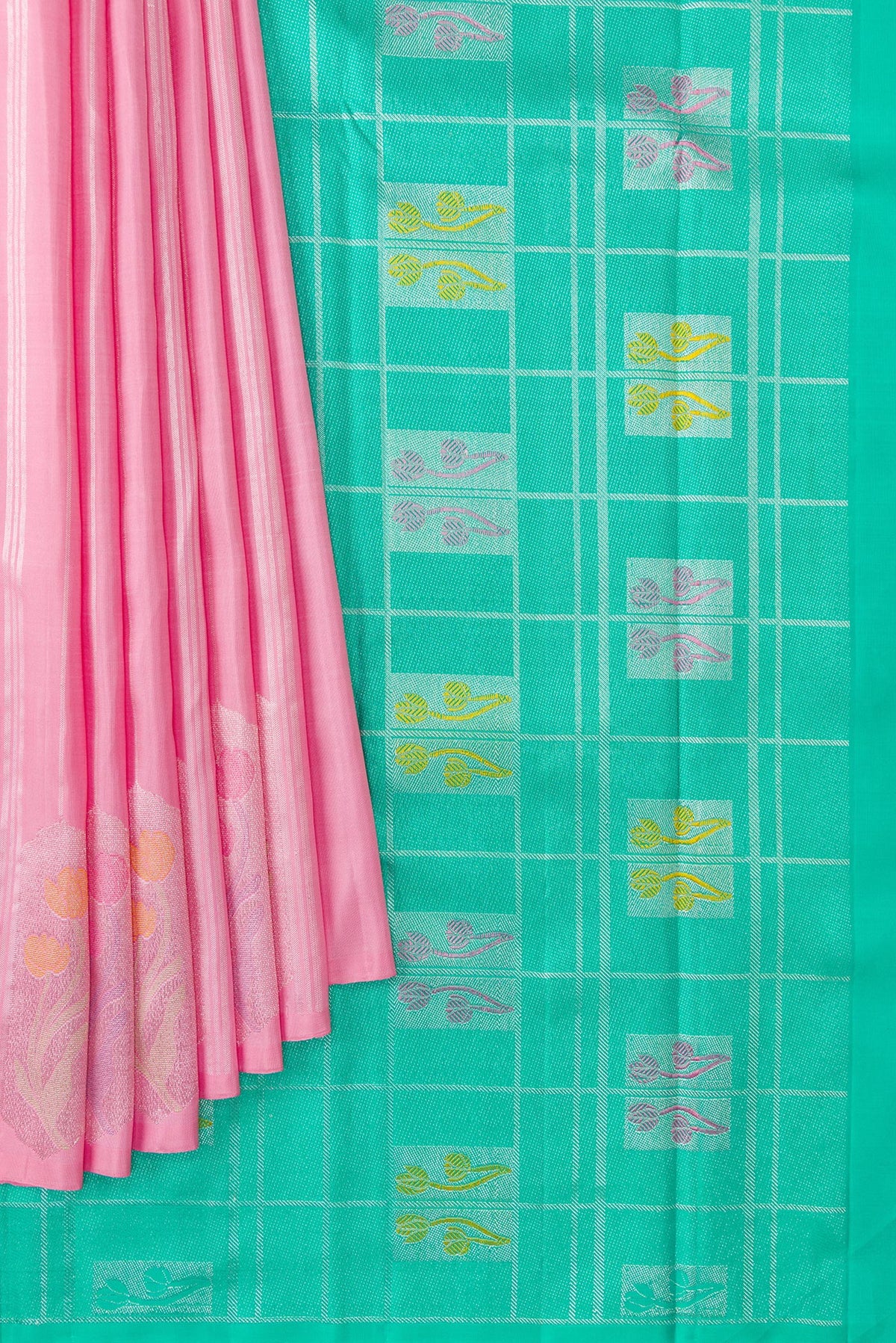 Pleats and pallu of Pure Silk Pure Zari Pink Dual Tone Kanjivaram Saree with Stripes on the body and Fancy Border. 