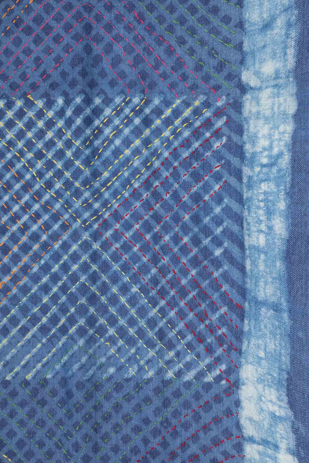 Border image of Blue Dual Tone Tussar Silk Saree with Printed design on the body and Printed Border