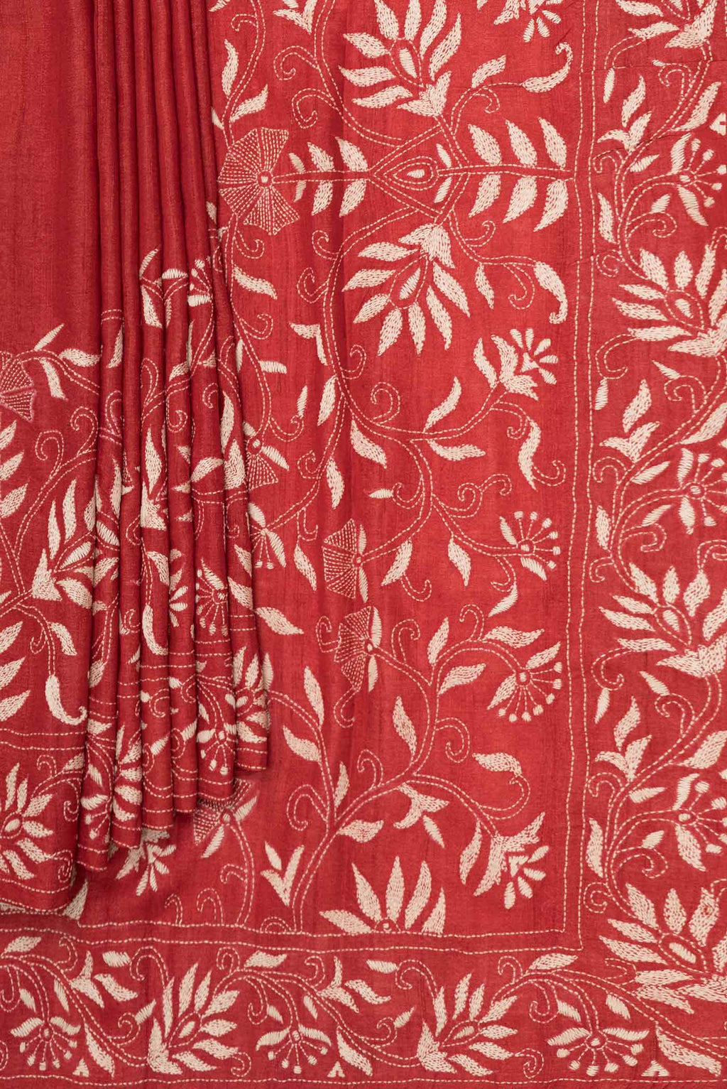 Pleats and pallu of Orange Dual Tone Tussar Saree with Plain Body and Embroidery Border