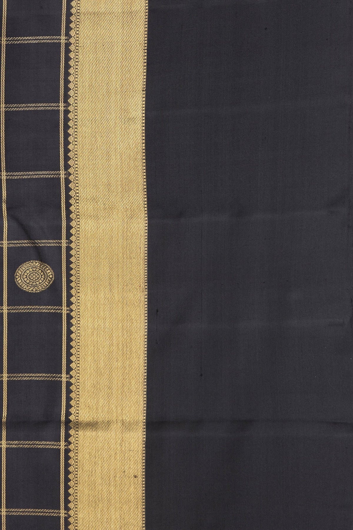 Border image of Black Dual Tone Kanchipuram Silk Saree with Checked design on the body and Zari Border. 