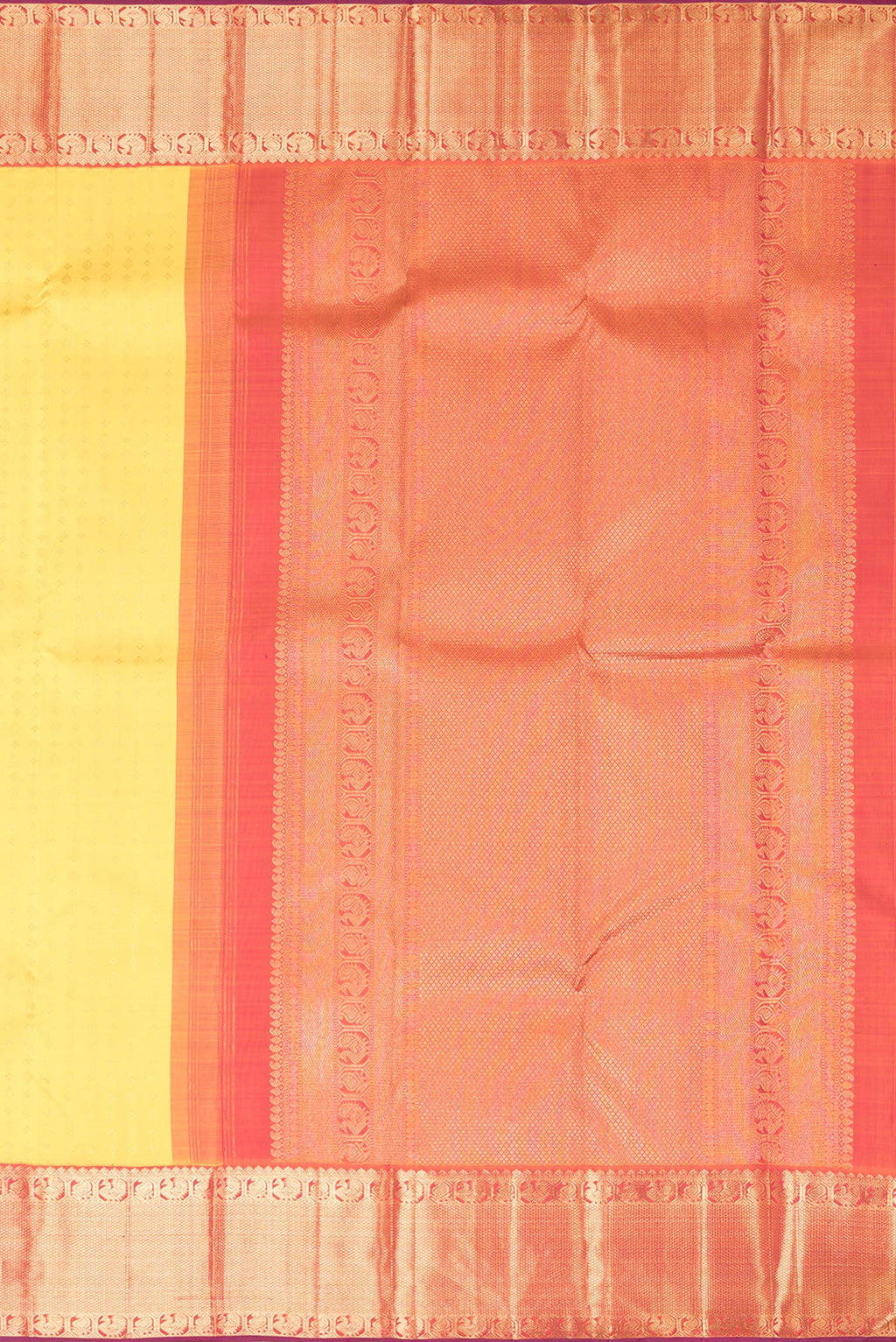 Close up image of the pallu of Yellow Dual Tone Kanjivaram Silk Saree with Zari Brocade on the body and Zari Border. 