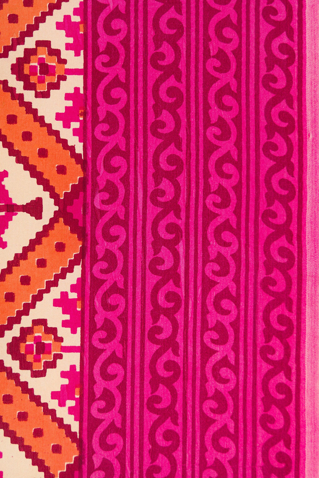 Border image of Sandal Dual Tone Mysore Crepe Saree with Printed design on the body and Printed Border. 