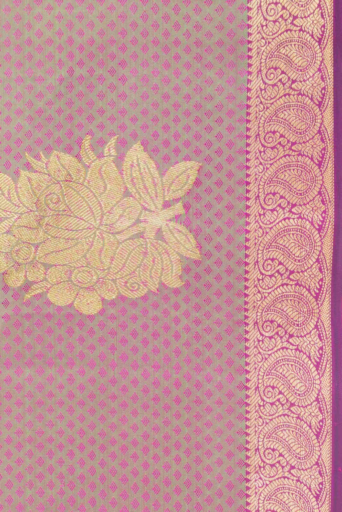 Border image of Light Green Dual Tone Kanchipuram Silk Saree with Jacquard With Zari Butta on the body and Zari Border