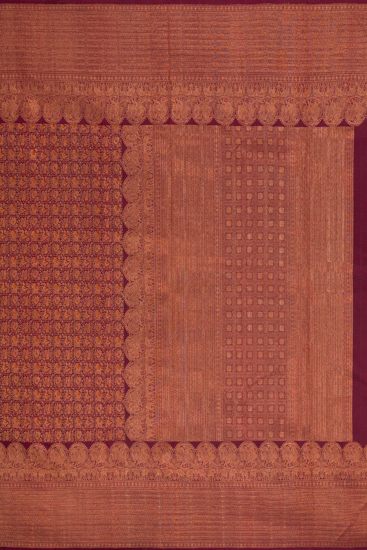 Close up image of the pallu of Coffee Brown Dual Tone Kanchipuram Silk Saree with Zari Brocade on the body and Fancy Border. 