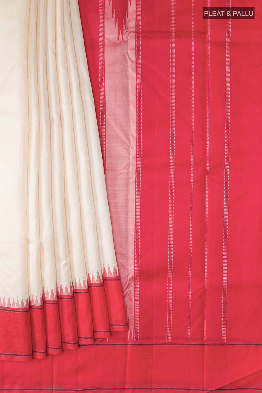 Pleats and pallu of Cream Kanchipuram Silk Saree with Plain Body and Temple Border