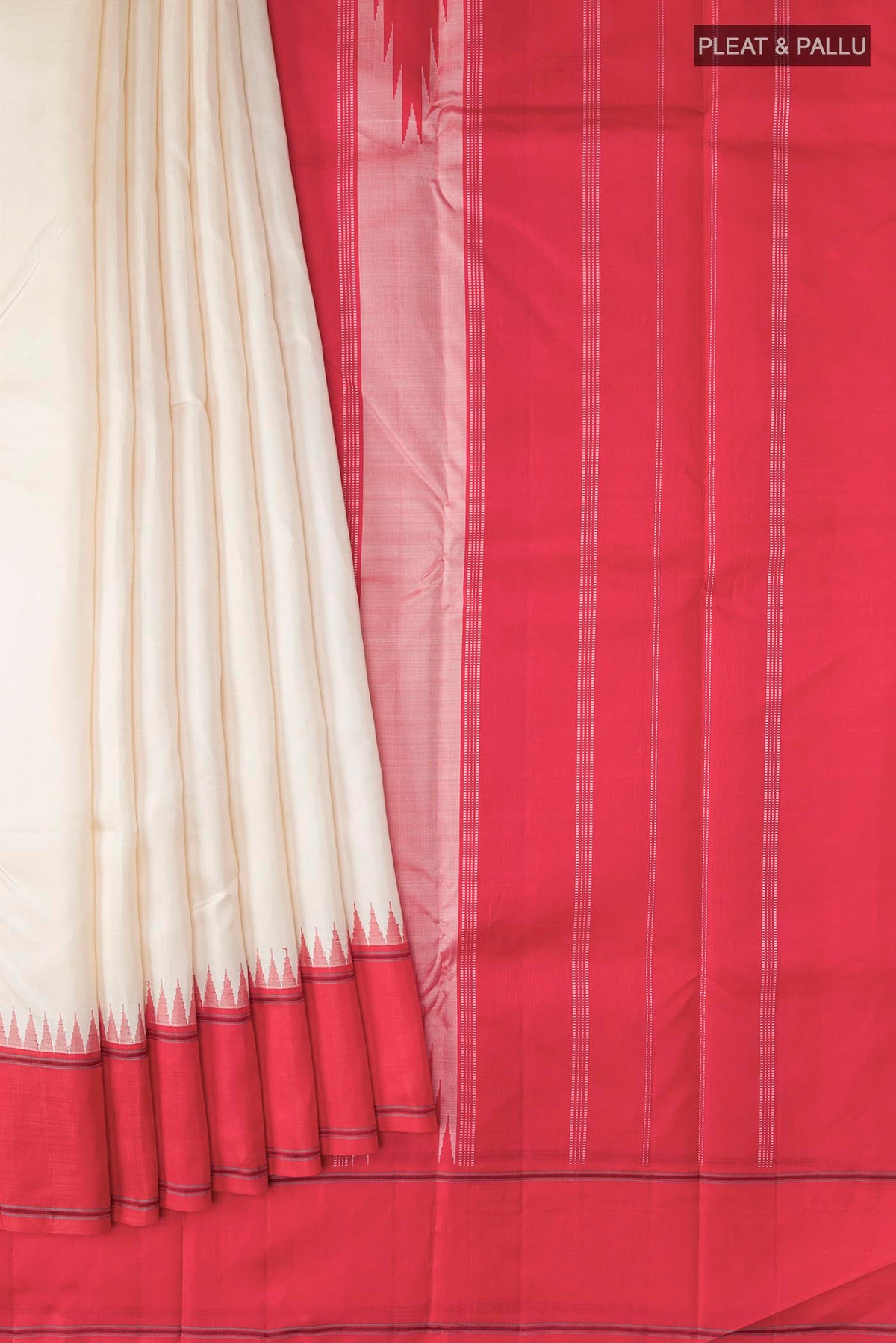 Pleats and pallu of Cream Kanchipuram Silk Saree with Plain Body and Temple Border