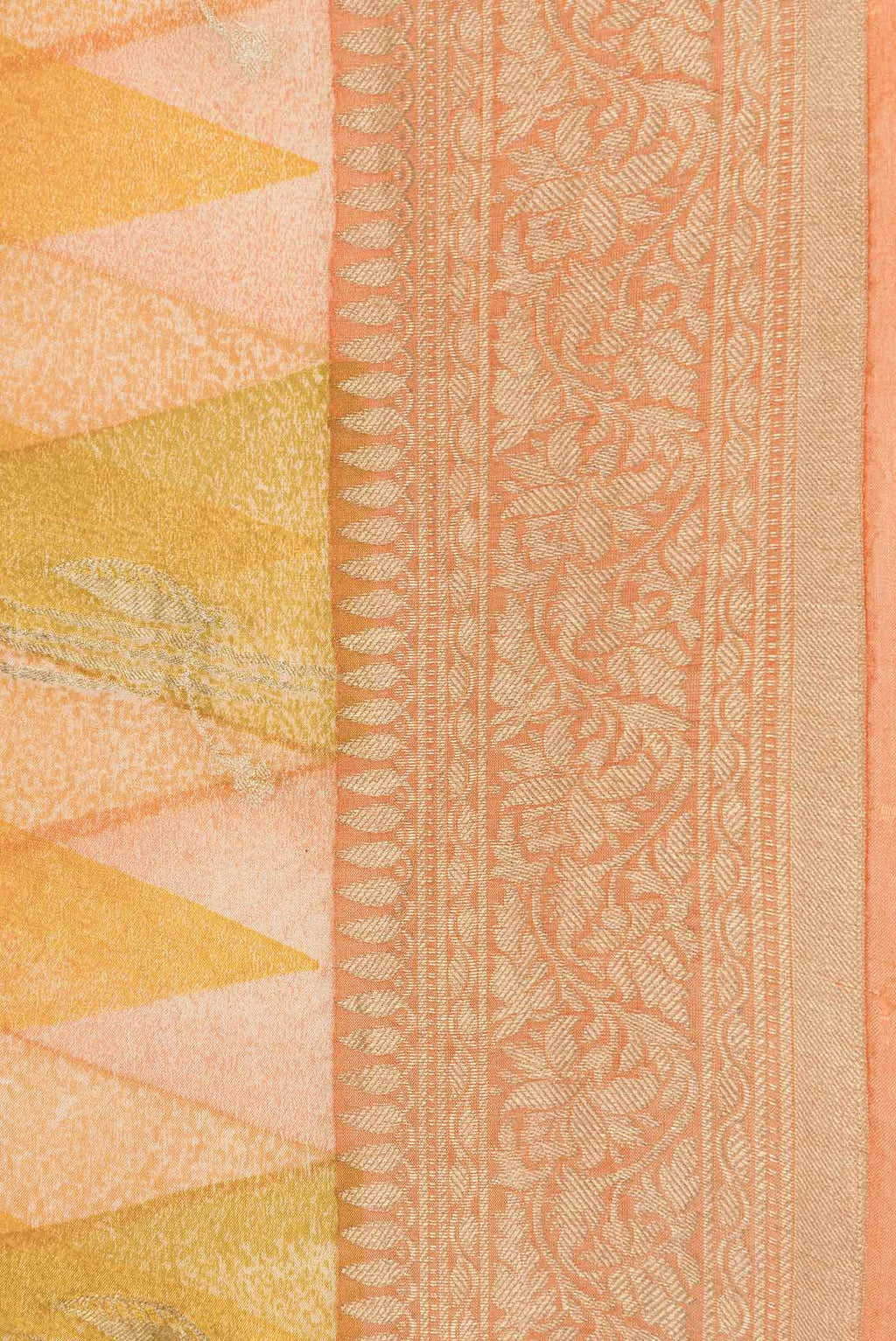Border image of Mustard Dual Tone Mysore Georgette Saree with Printed design on the body and Zari Border