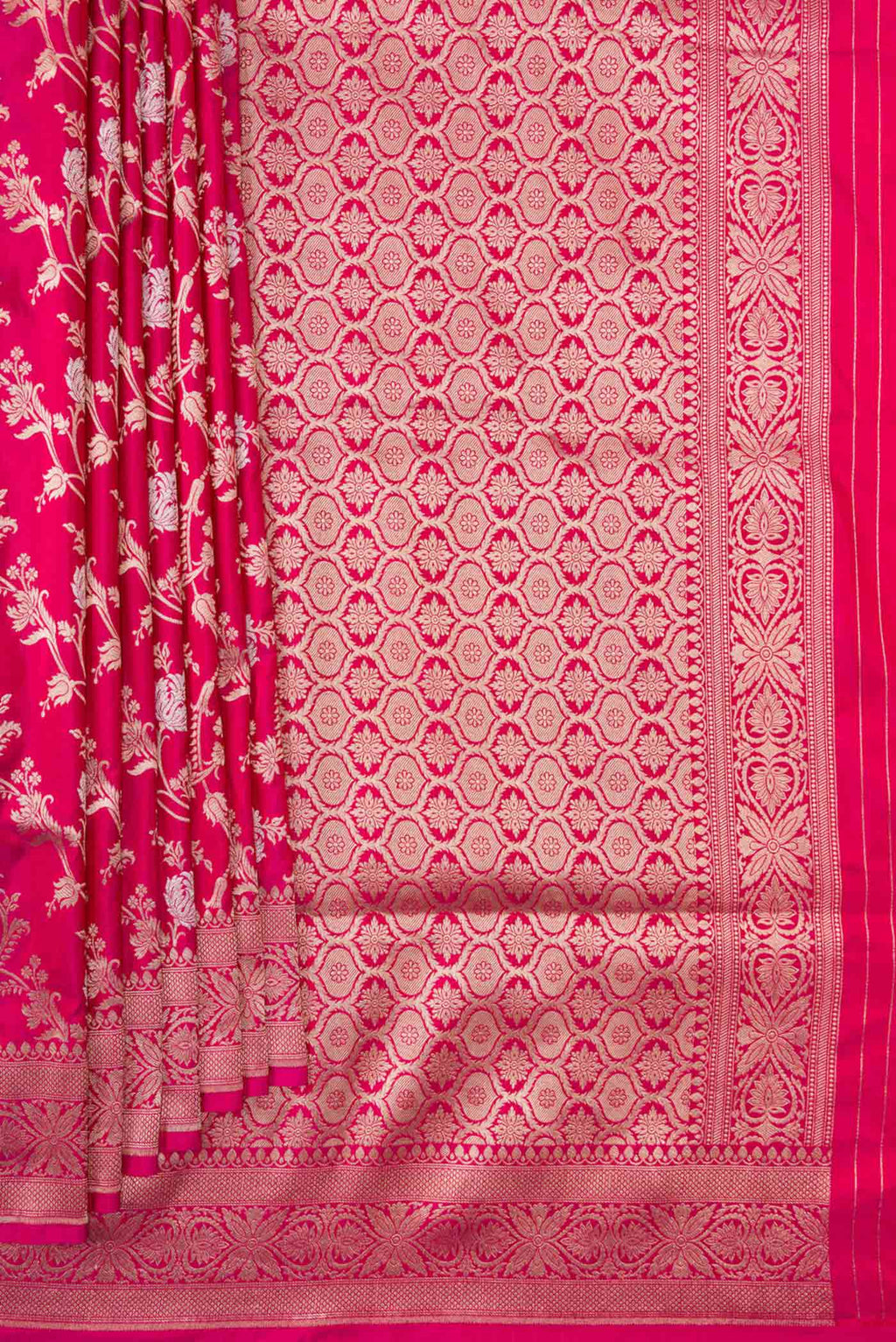 Pleats and pallu of Pink Dual Tone Banarasi Silk Saree with Zari Brocade on the body and Zari Border. 