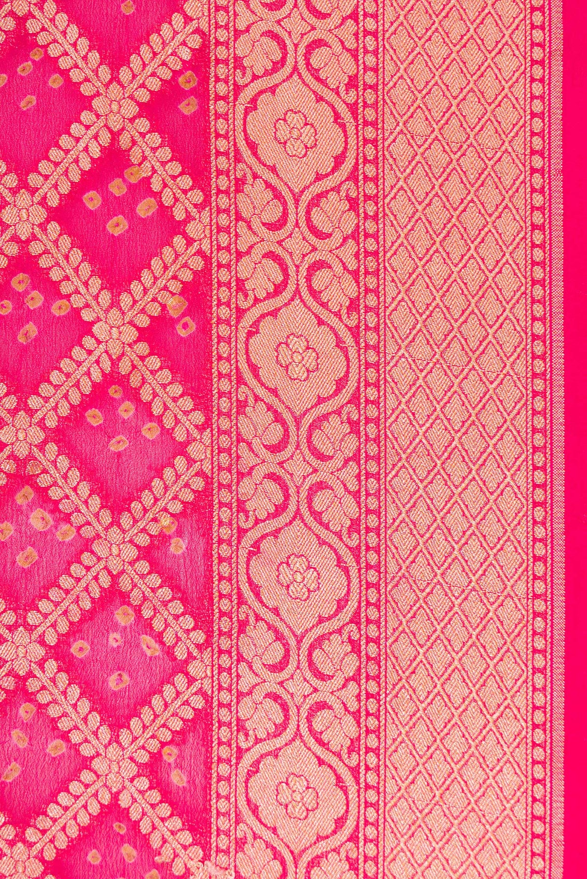 Border image of Pink Dual Tone Banarasi Georgette Saree with Zari Brocade on the body and Zari Border. 