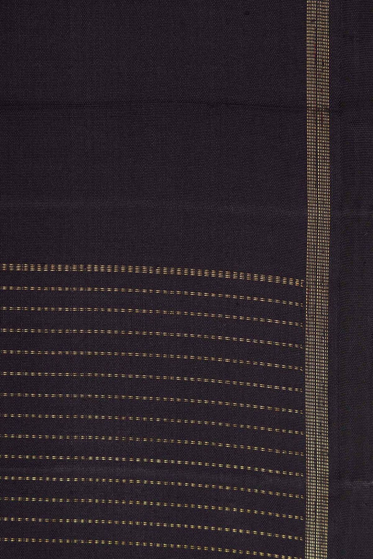 Border image of Pure Silk Pure Zari Coffee Brown Dual Tone Kanchipuram Saree with Zari Butta on the body and Thin Zari Line