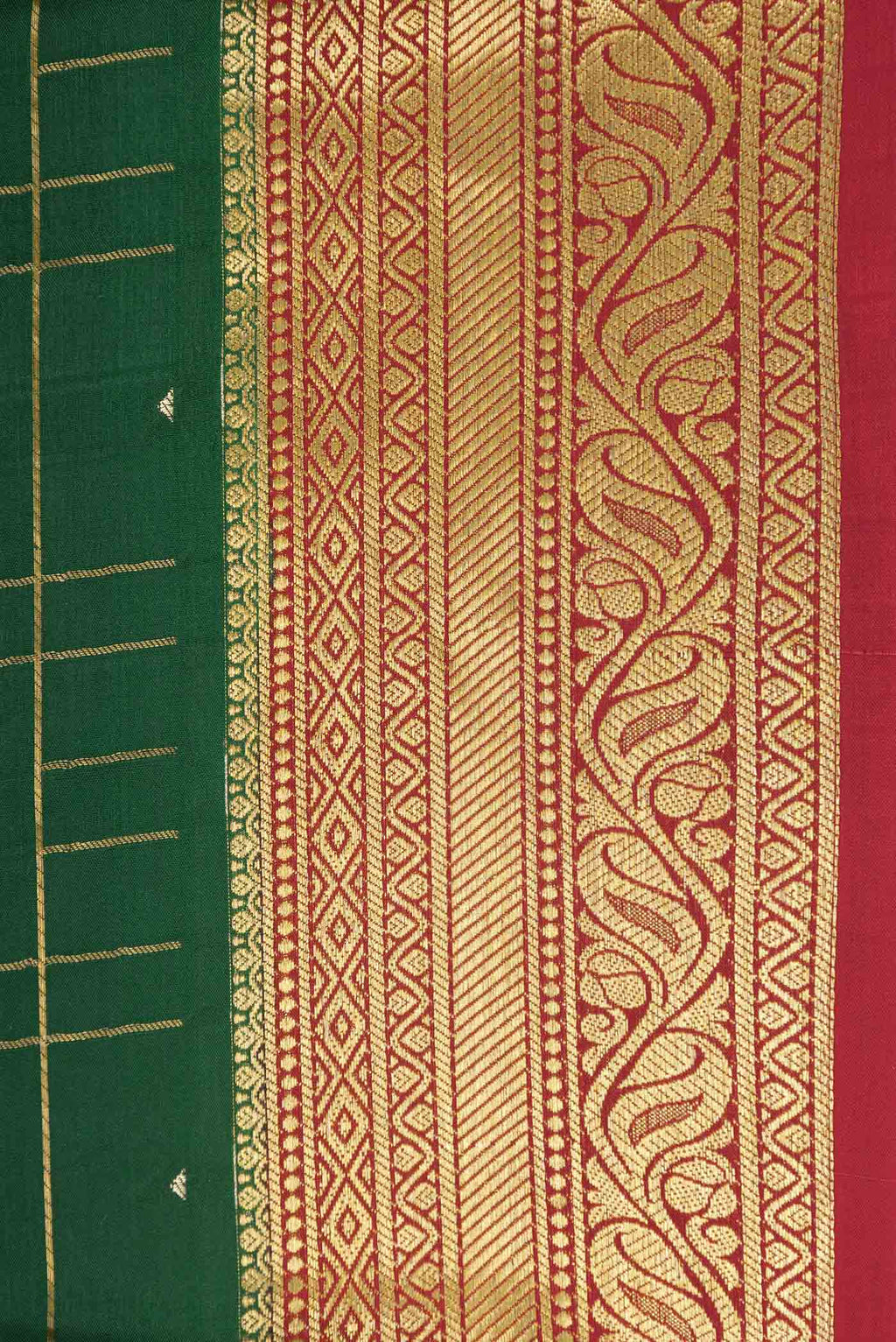 Border image of Green Dual Tone Mysore Crepe Saree with Checked design on the body and Zari Border