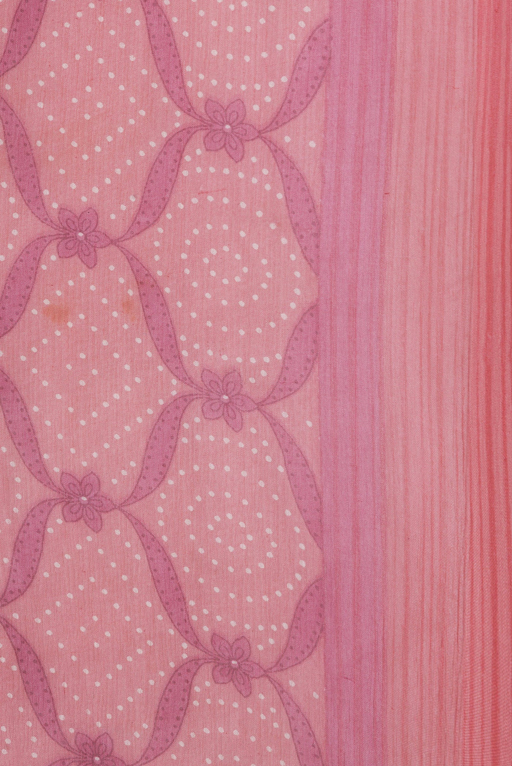 Border image of Pink Dual Tone Mysore Chiffon Saree with Printed design on the body and Printed Border. 