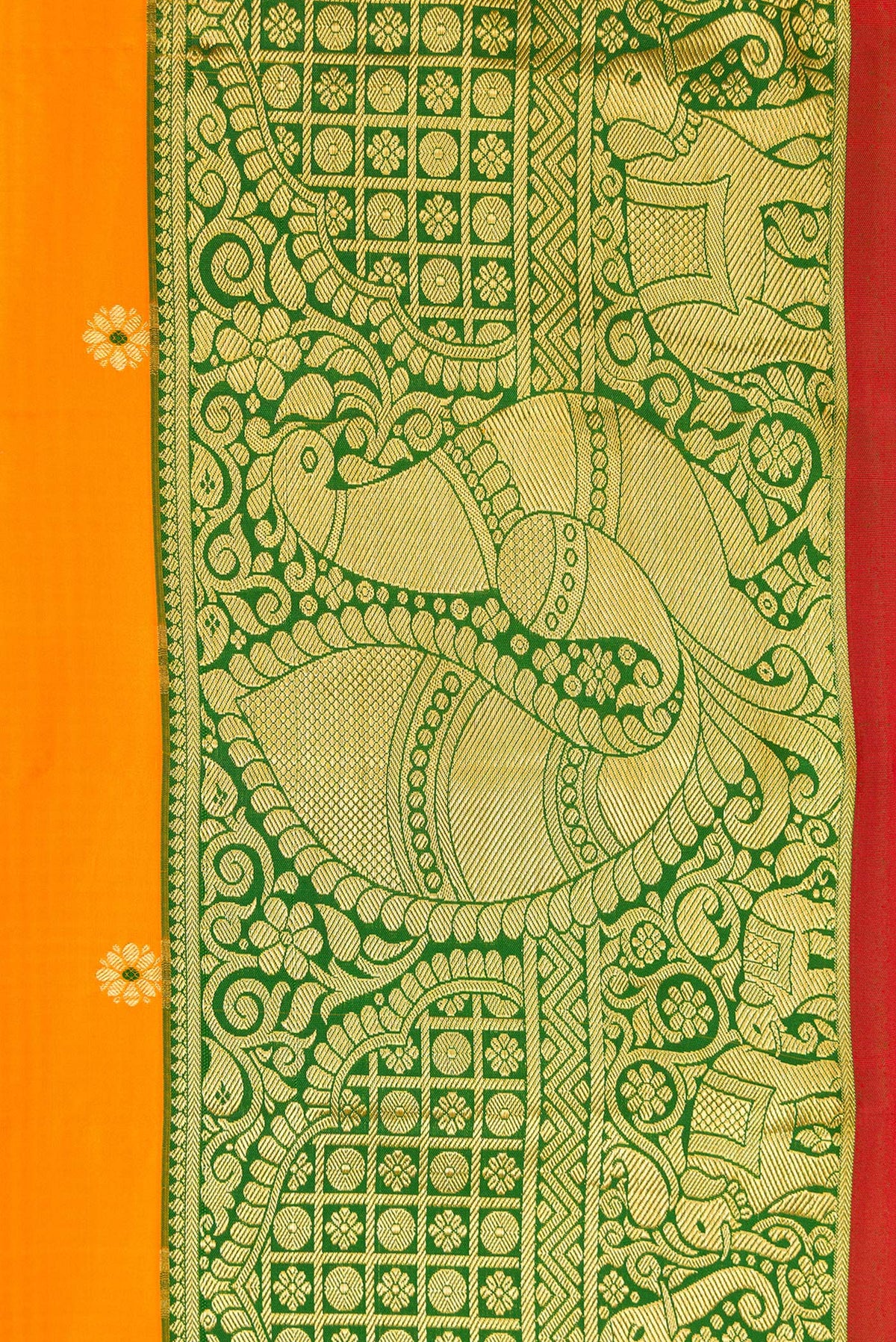 Border image of Mustard Dual Tone Gadwal Silk Saree with Zari And Thread Butta on the body and Zari Border. 