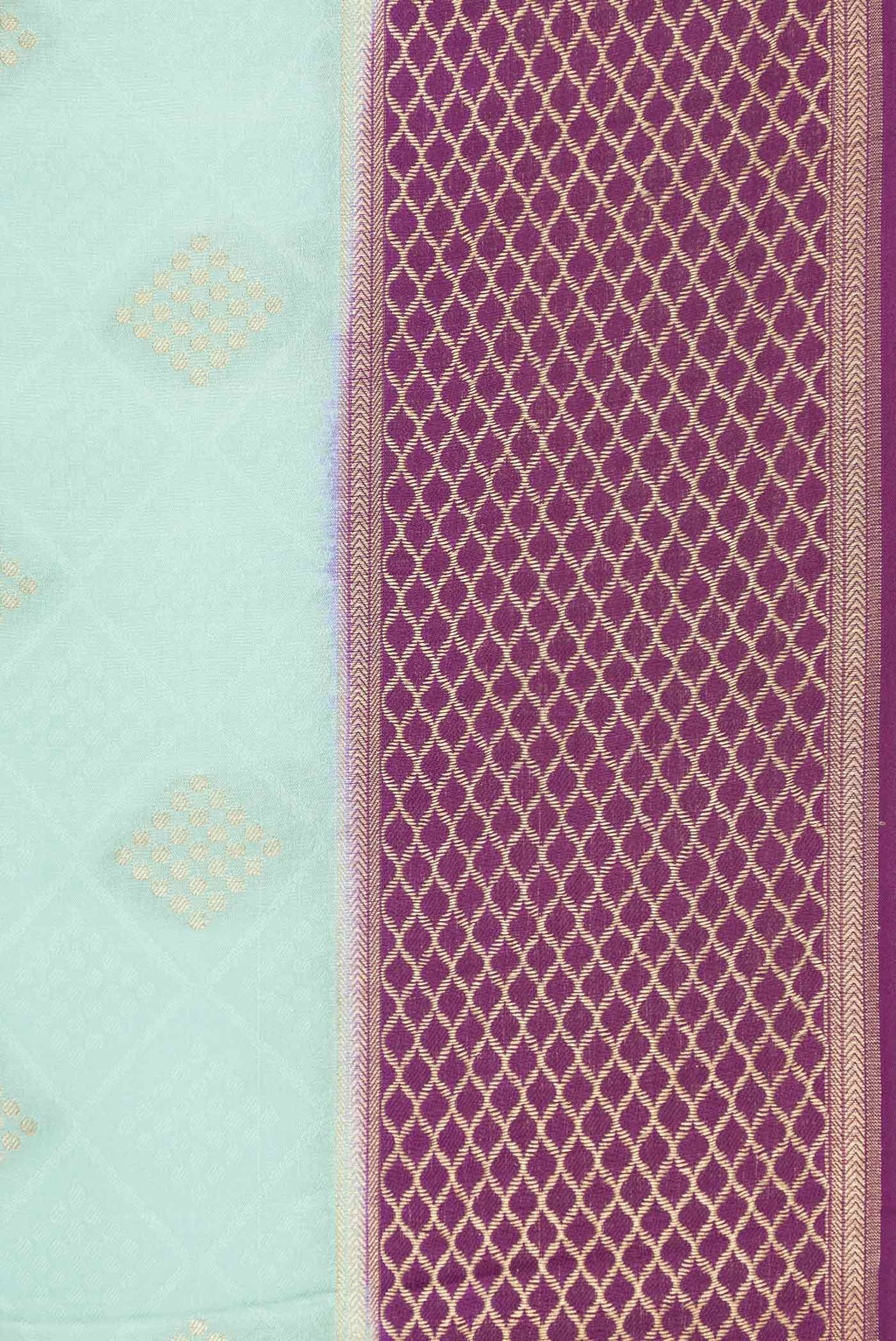 Border image of Sea Green Dual Tone Mysore Crepe Saree with Jacquard With Zari Butta on the body and Zari Border