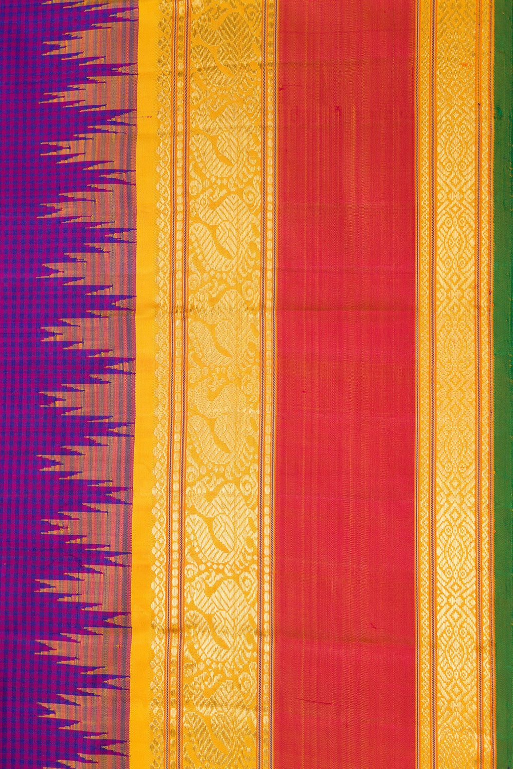 Border image of Pure Silk Pure Zari Purple Dual Tone Kanchipuram Saree with Checked design on the body and Temple Border. 