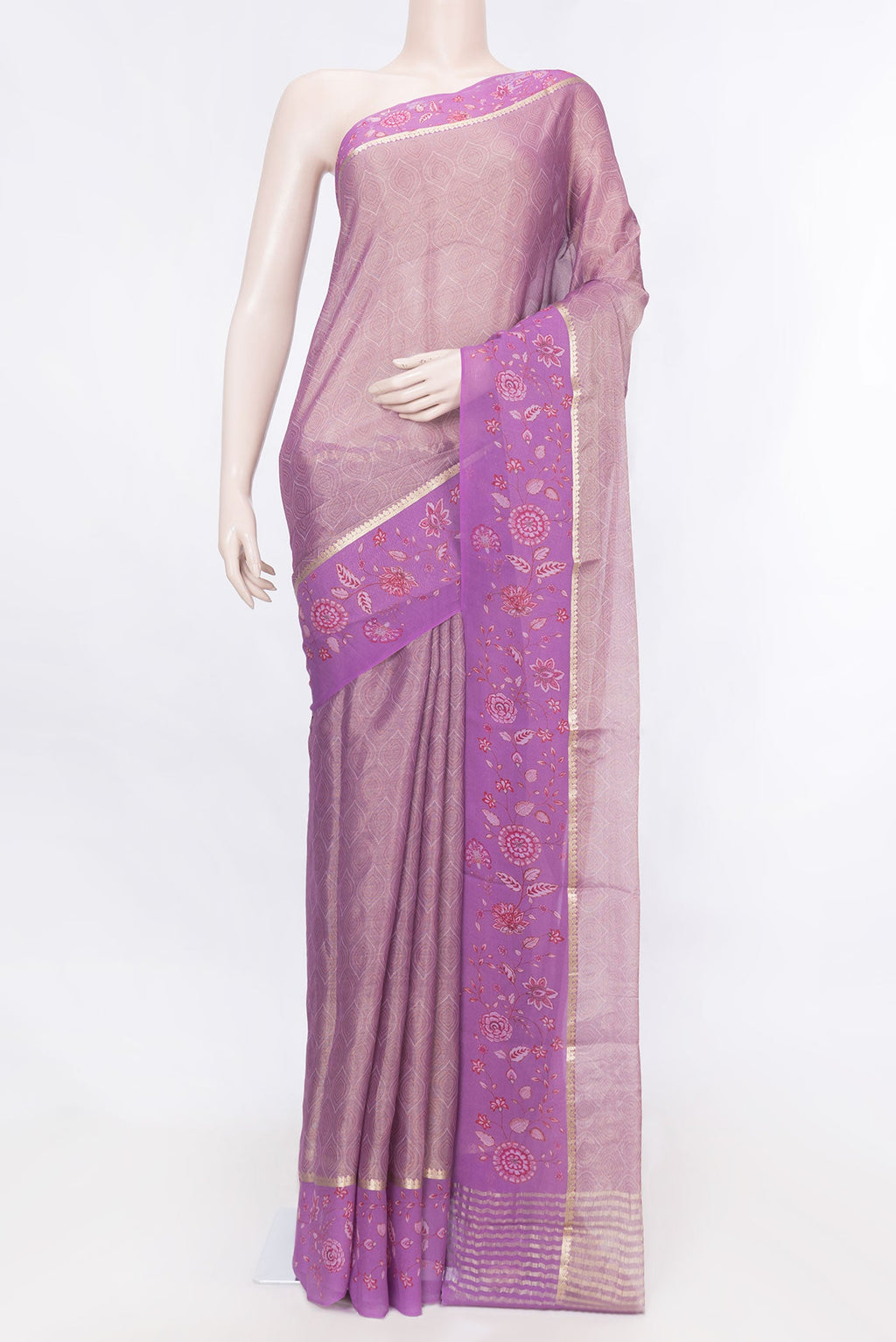 Lavender Dual Tone Mysore Georgette Saree With Printed design on the body and Printed Border displayed on a mannequin