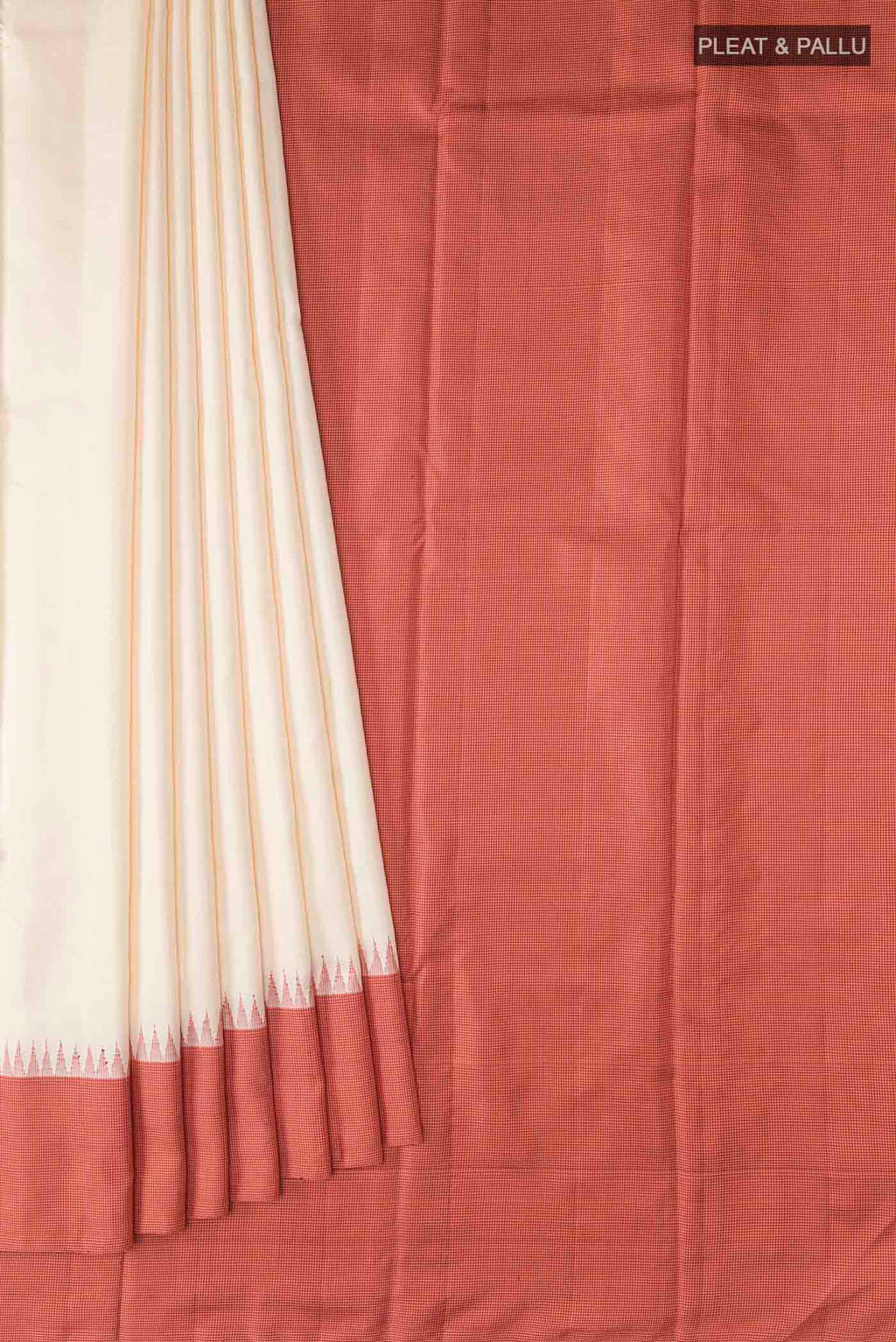 Pleats and pallu of Cream Kanchipuram Silk Saree with Plain Body and Temple Border