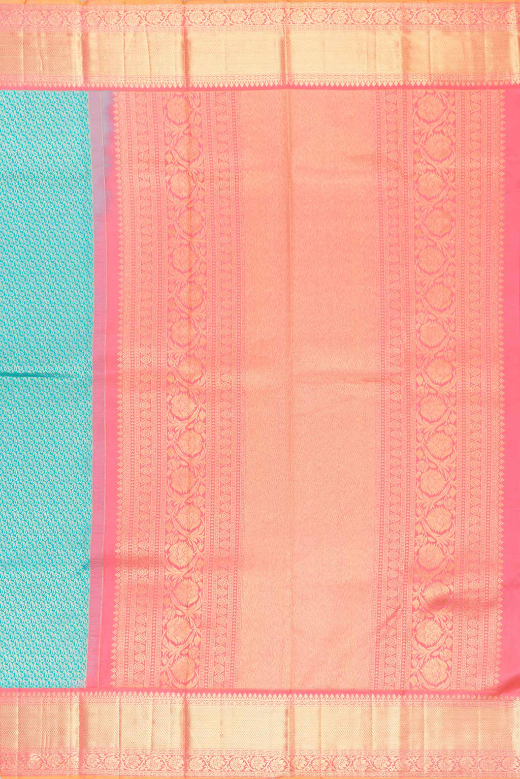 Close up image of the pallu of Pure Silk Pure Zari Green Dual Tone Kanchipuram Saree with Zari Brocade on the body and Zari Border