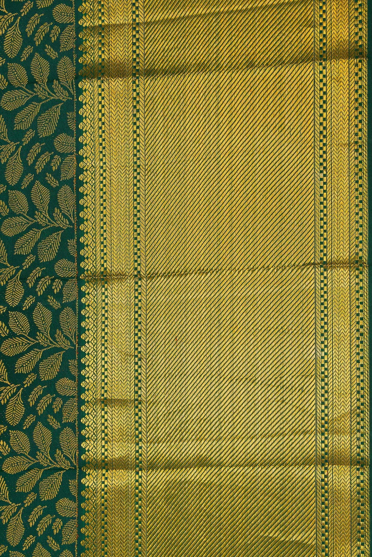 Border image of Green Dual Tone Kanjivaram Silk Saree with Zari Brocade on the body and Zari Border. 