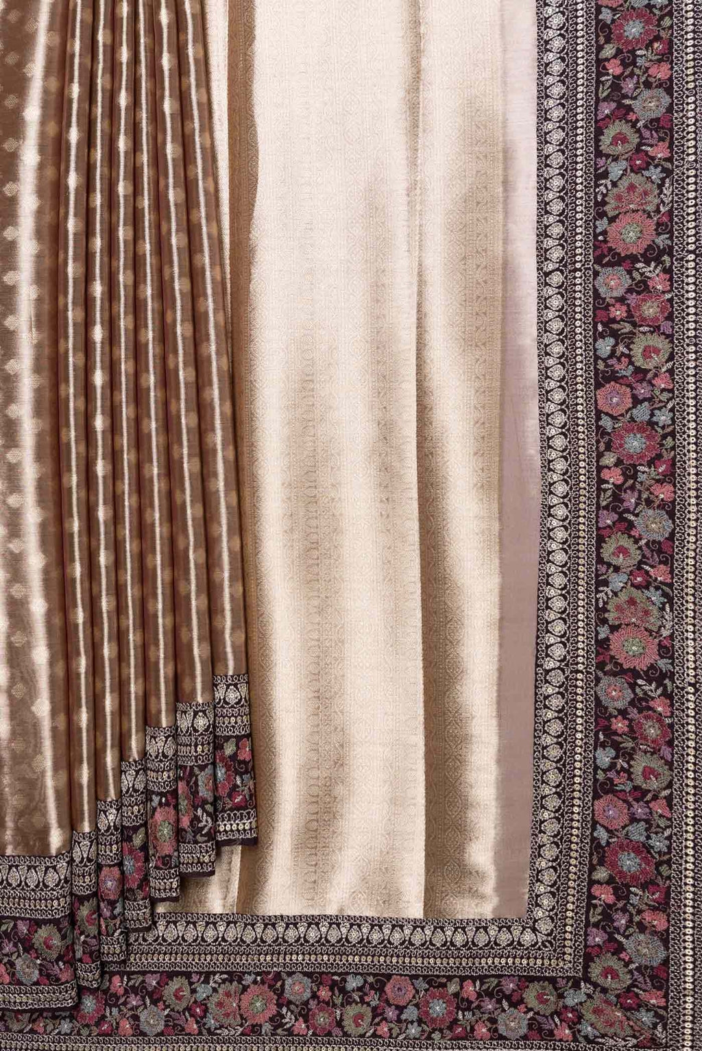 Pleats and pallu of Golden Peach Dual Tone Organza Silk Saree with Zari Brocade on the body and Embroidery Border