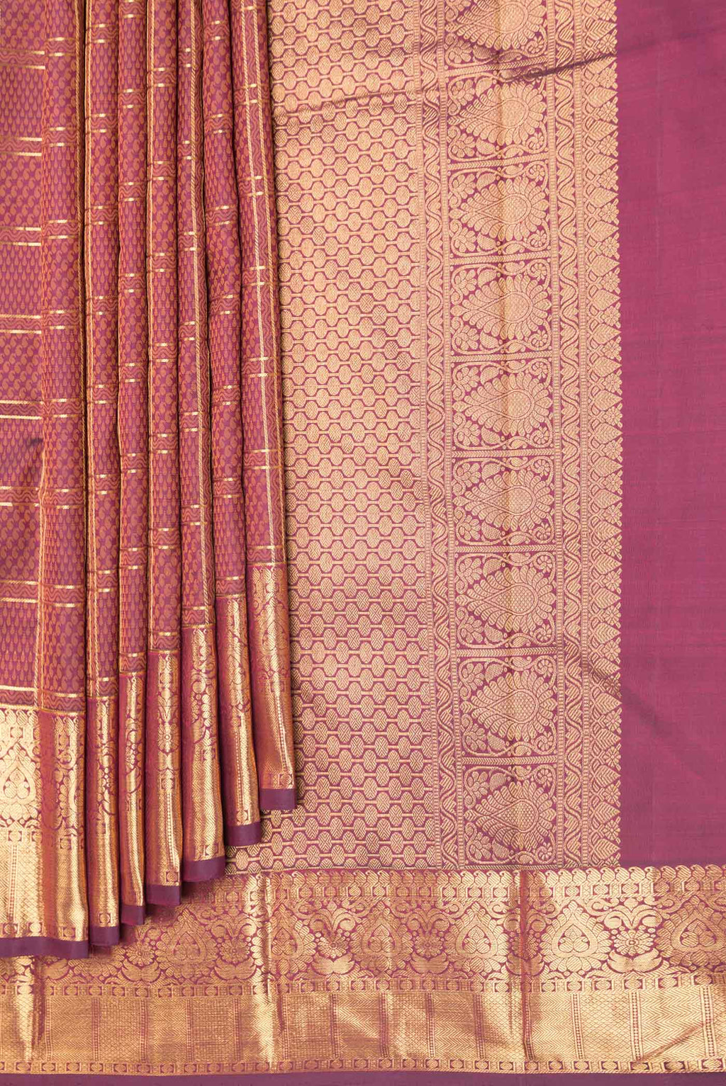 Pleats and pallu of Purple Dual Tone Kanchipuram Silk Saree with Jacquard With Zari Butta on the body and Zari Border