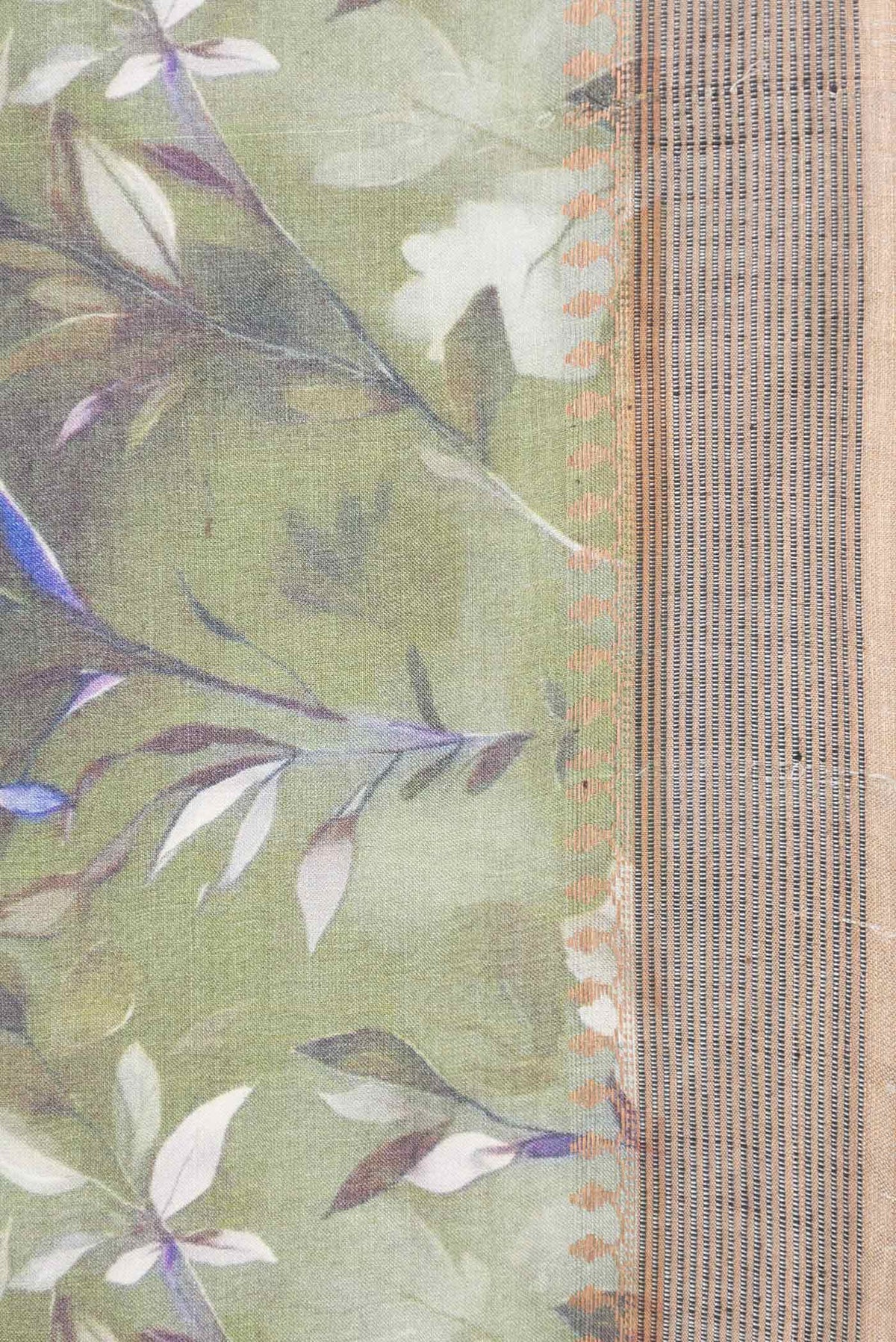 Border image of Green Dual Tone Tussar Silk Saree with Printed design on the body and Zari Border
