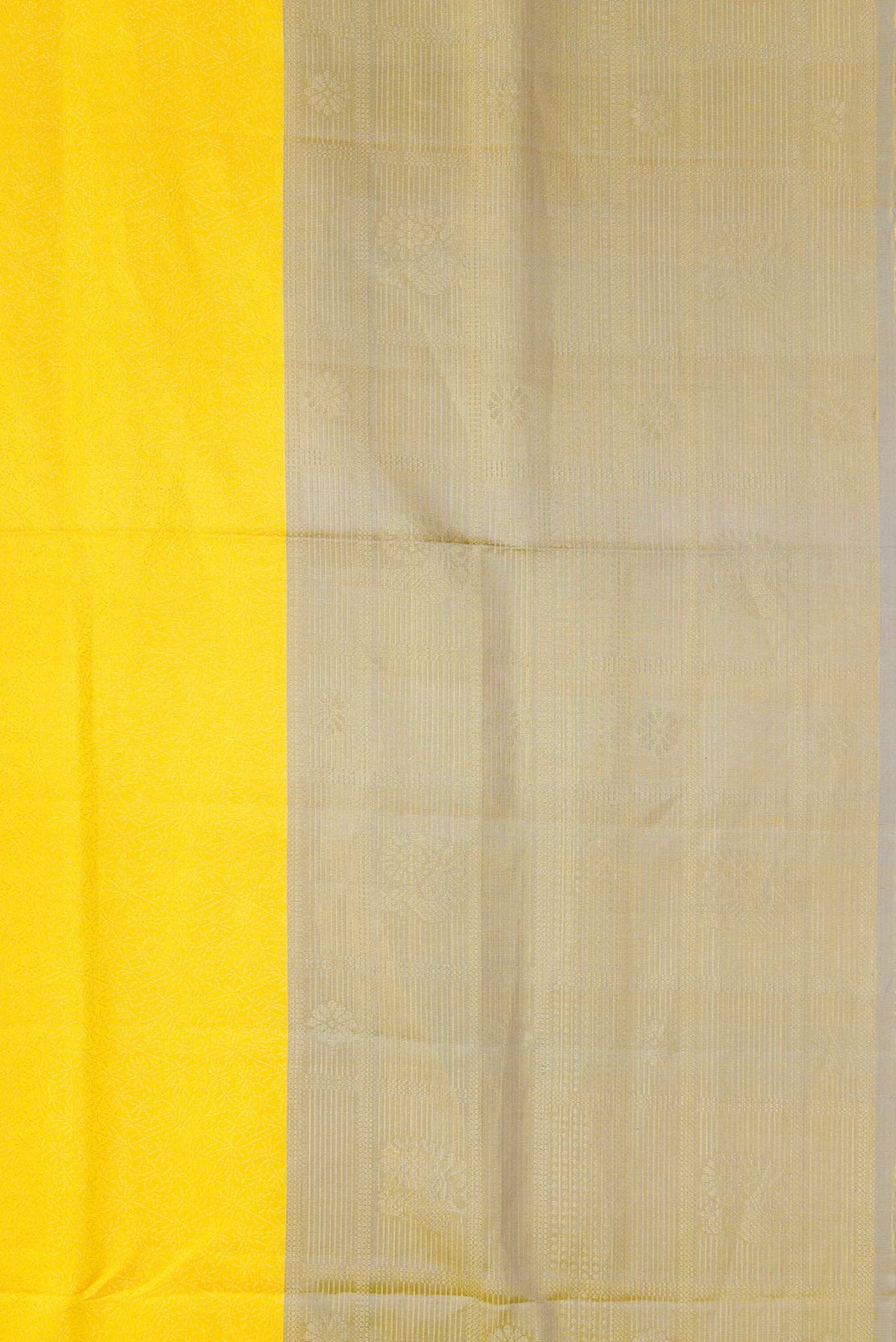 Border image of Yellow Dual Tone Soft Silk Saree with Zari Brocade on the body and Zari Border. 