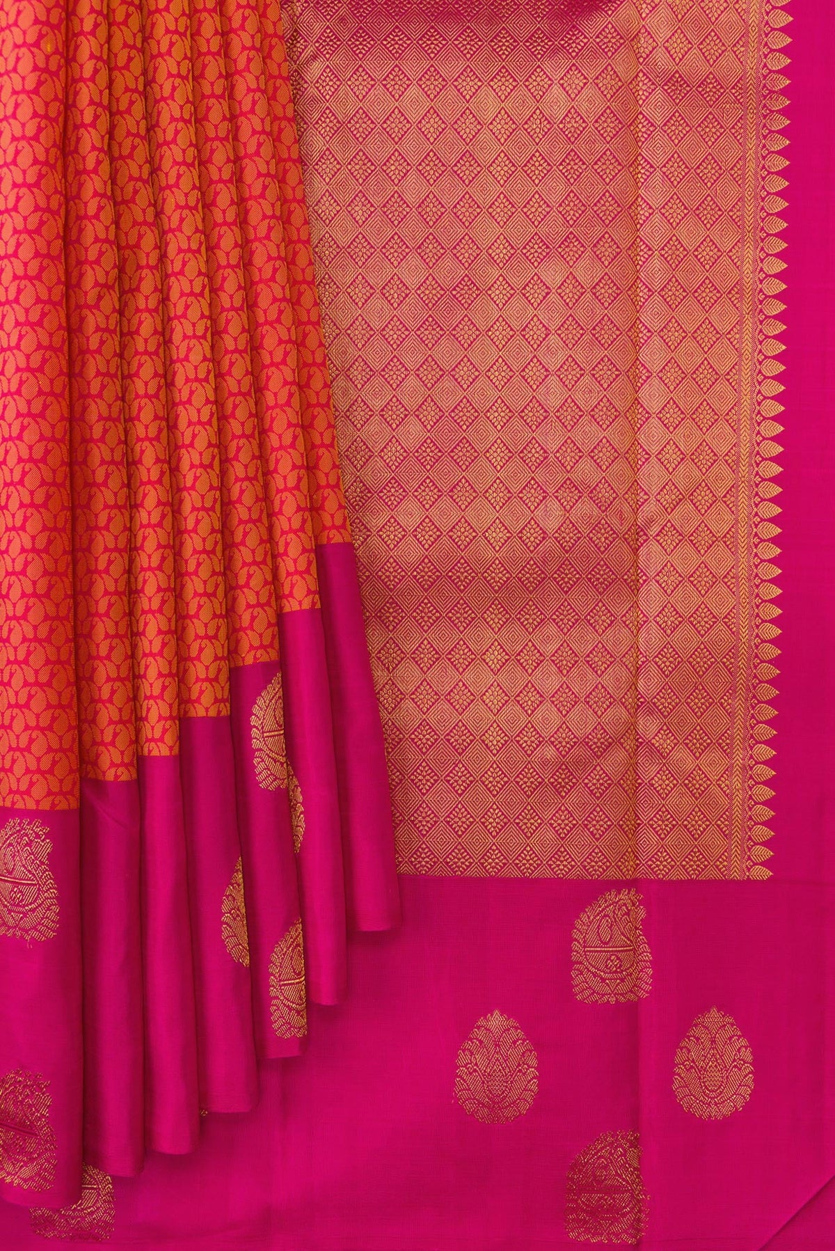 Pleats and pallu of Coral Dual Tone Kanjivaram Silk Saree with Jacquard design on the body and Fancy Border. 
