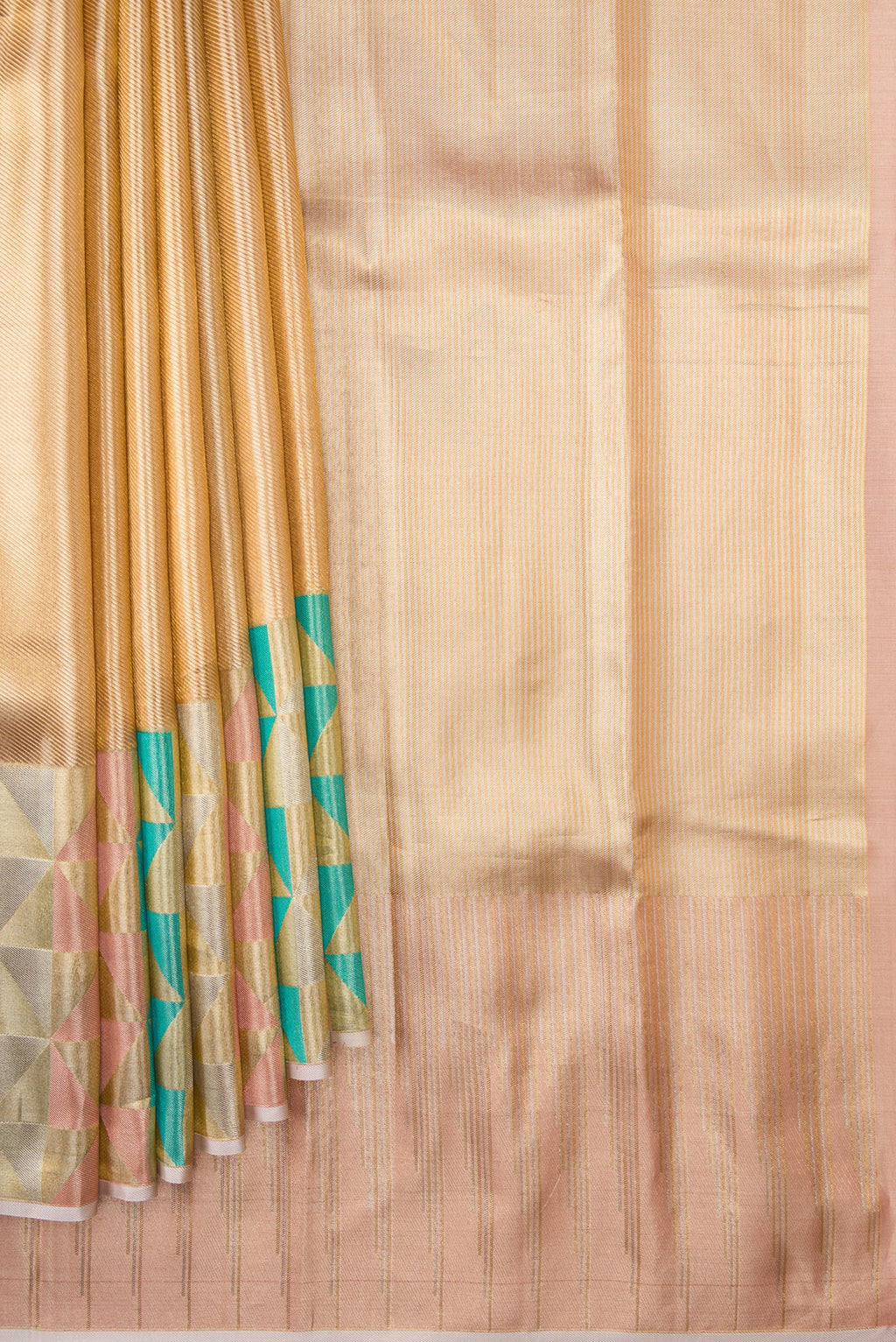 Pleats and pallu of Gold Dual Tone Kanjivaram Tissue Silk Saree with Zari Brocade on the body and Fancy Border. 