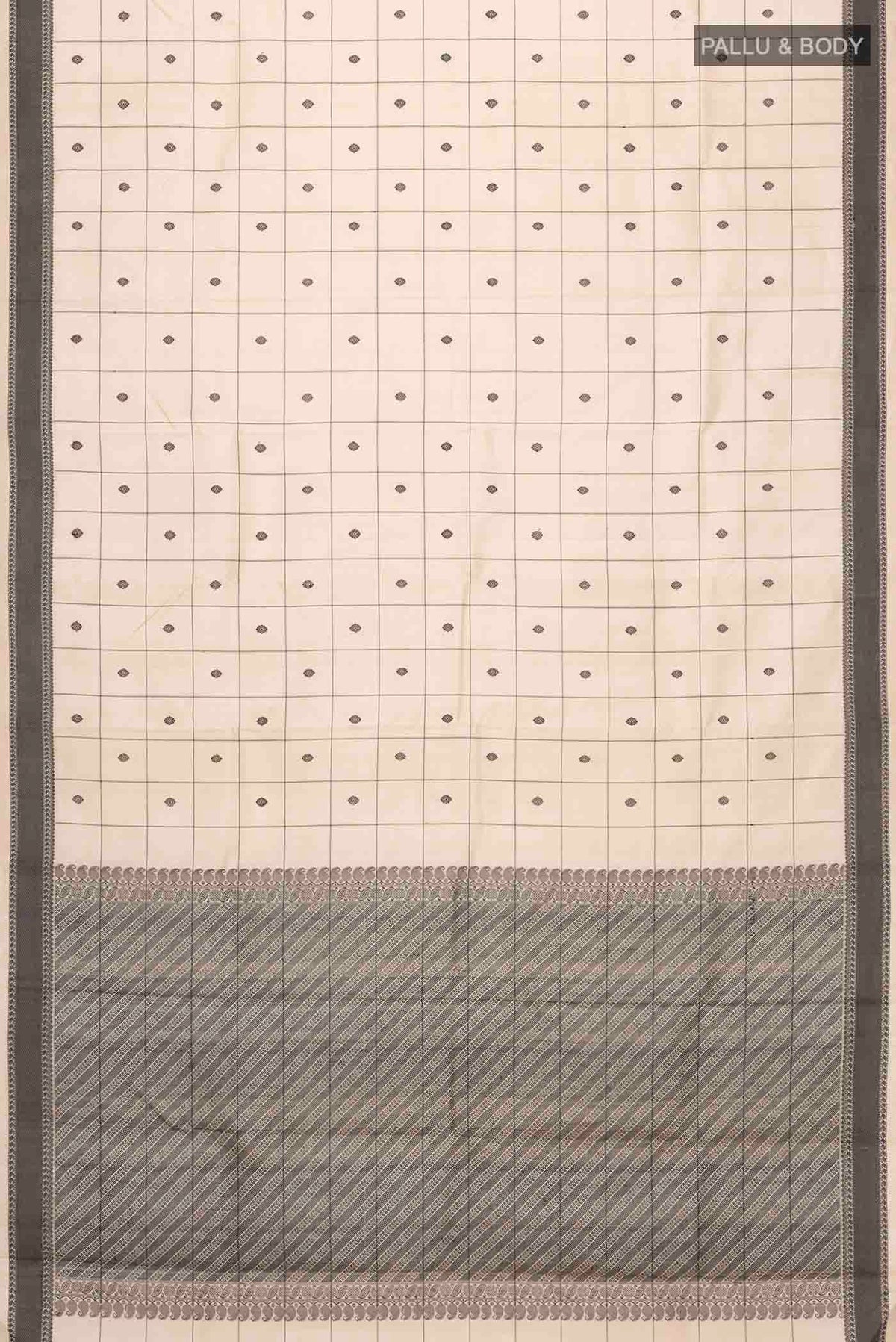 Flat view of Sandal Kanchipuram Silk Saree with Checked design on the body and Thread Border