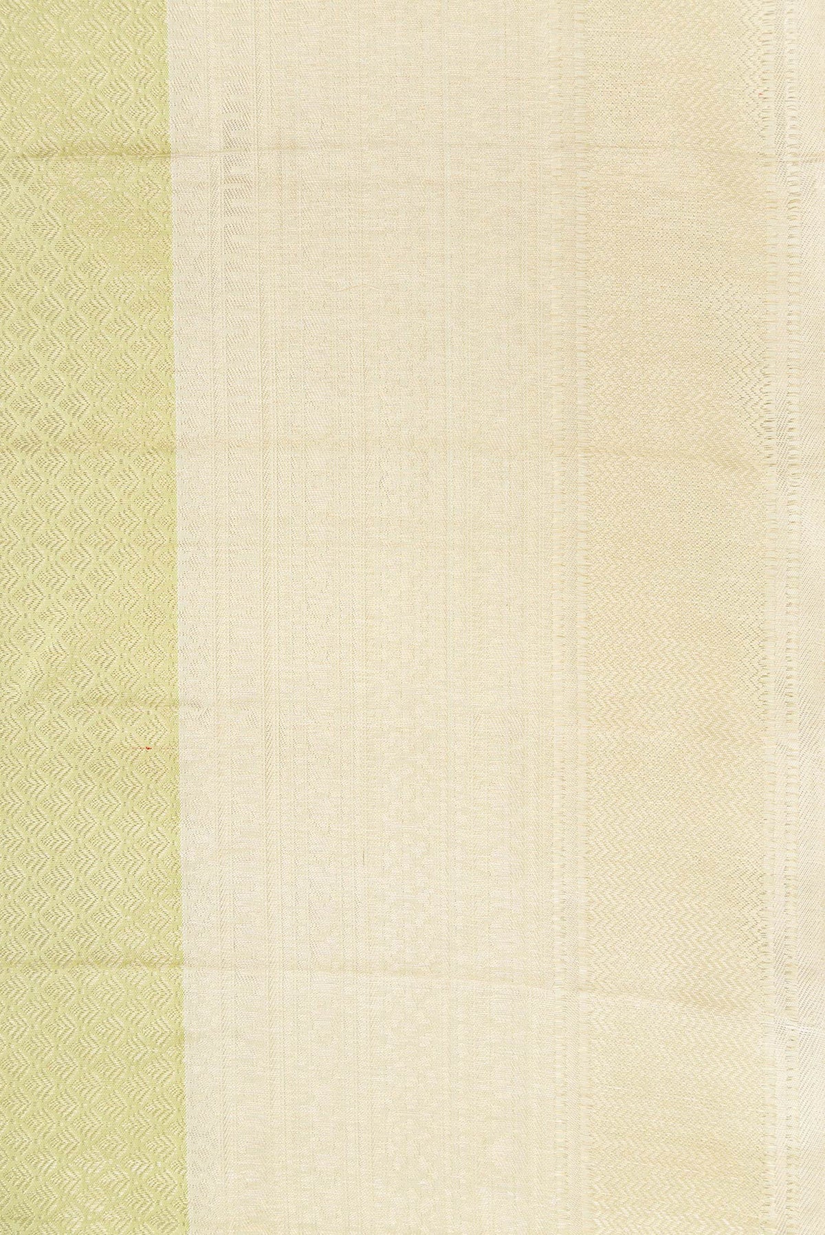 Border image of Pista Green Dual Tone Kanchipuram Silk Saree with Zari Brocade on the body and Zari Border. 