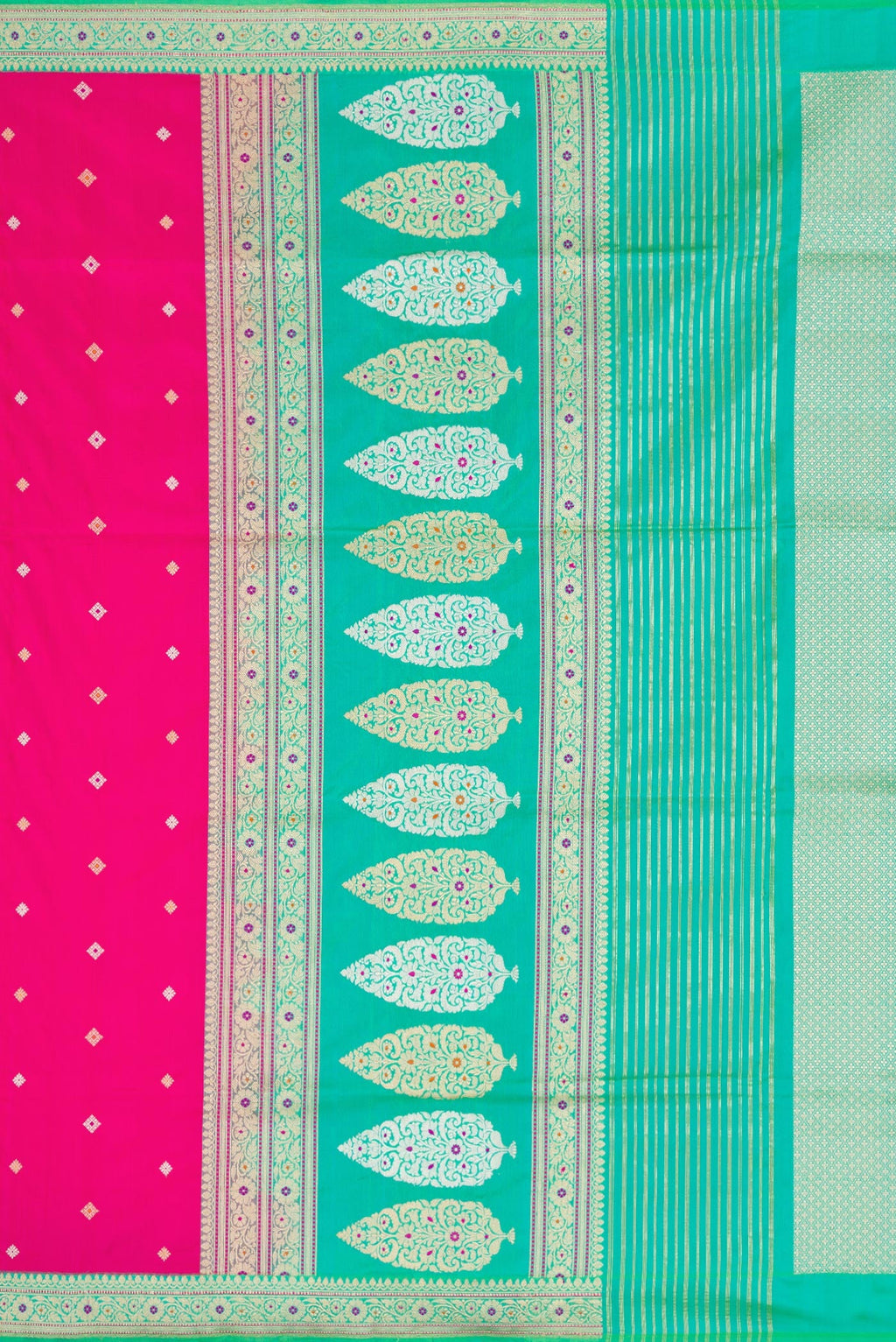 Close up image of the pallu of Pink Dual Tone Banarasi Silk Saree with Zari Butta on the body and Zari Border. 