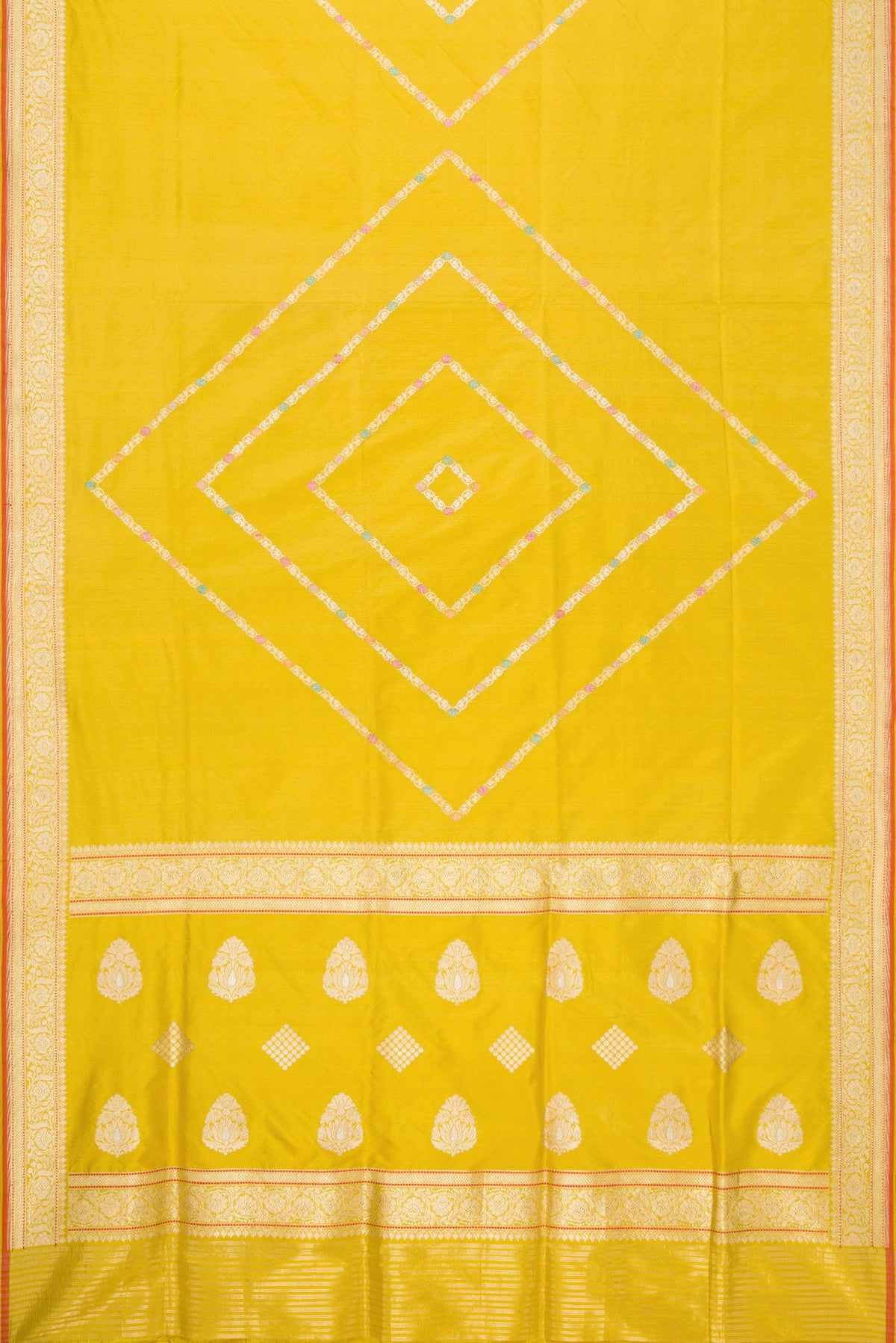 Flat view of Mehandi Green Dual Tone Banarasi Silk Saree with Zari Butta on the body and Zari Border. 
