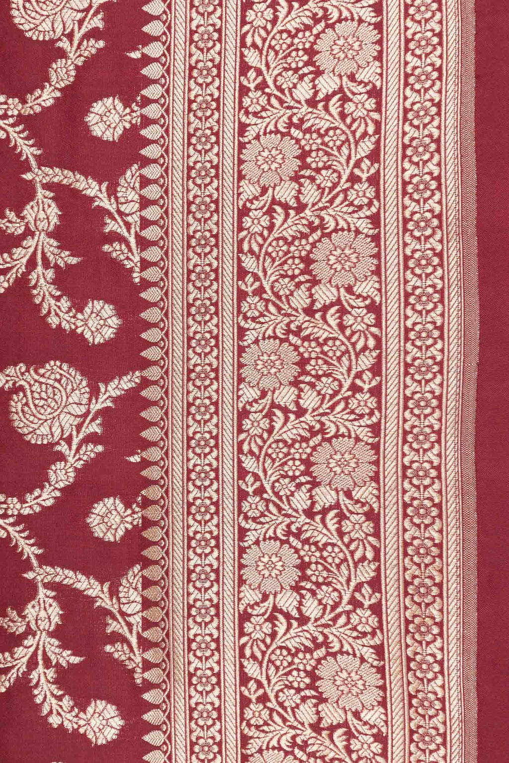 Border image of Dark Pink Dual Tone Banarasi Silk Saree with Zari Brocade on the body and Zari Border