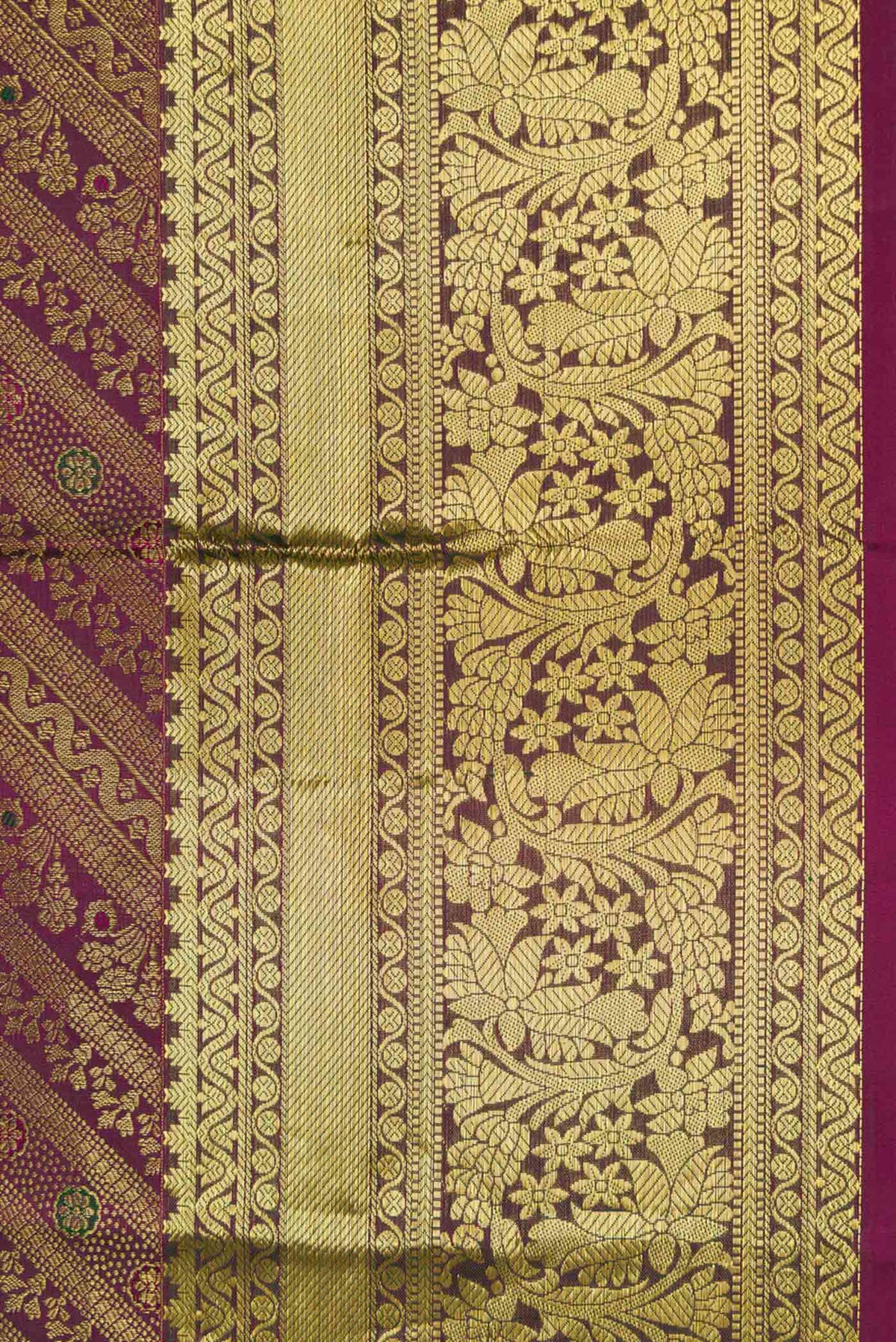 Border image of Burgundy Dual Tone Kanchipuram Silk Saree with Zari Brocade on the body and Zari Border