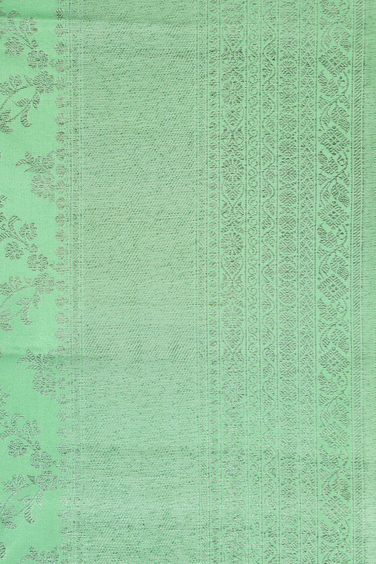 Border image of Pista Green Dual Tone Kanjivaram Silk Saree with Zari Brocade on the body and Zari Border. 