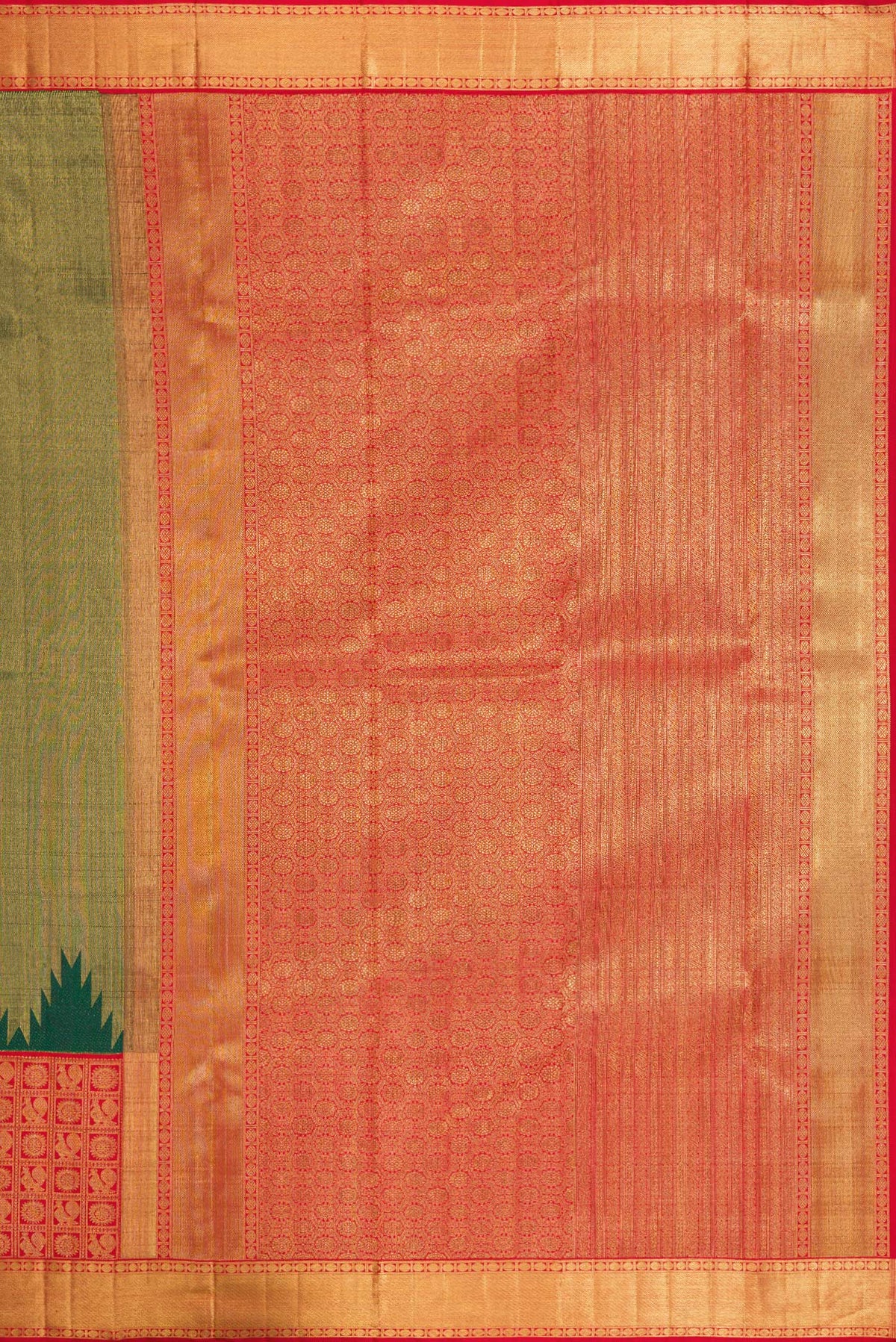 Close up image of the pallu of Pure Silk Pure Zari Bottle Green Dual Tone Kanjivaram Saree with Zari Brocade on the body and Fancy Border. 