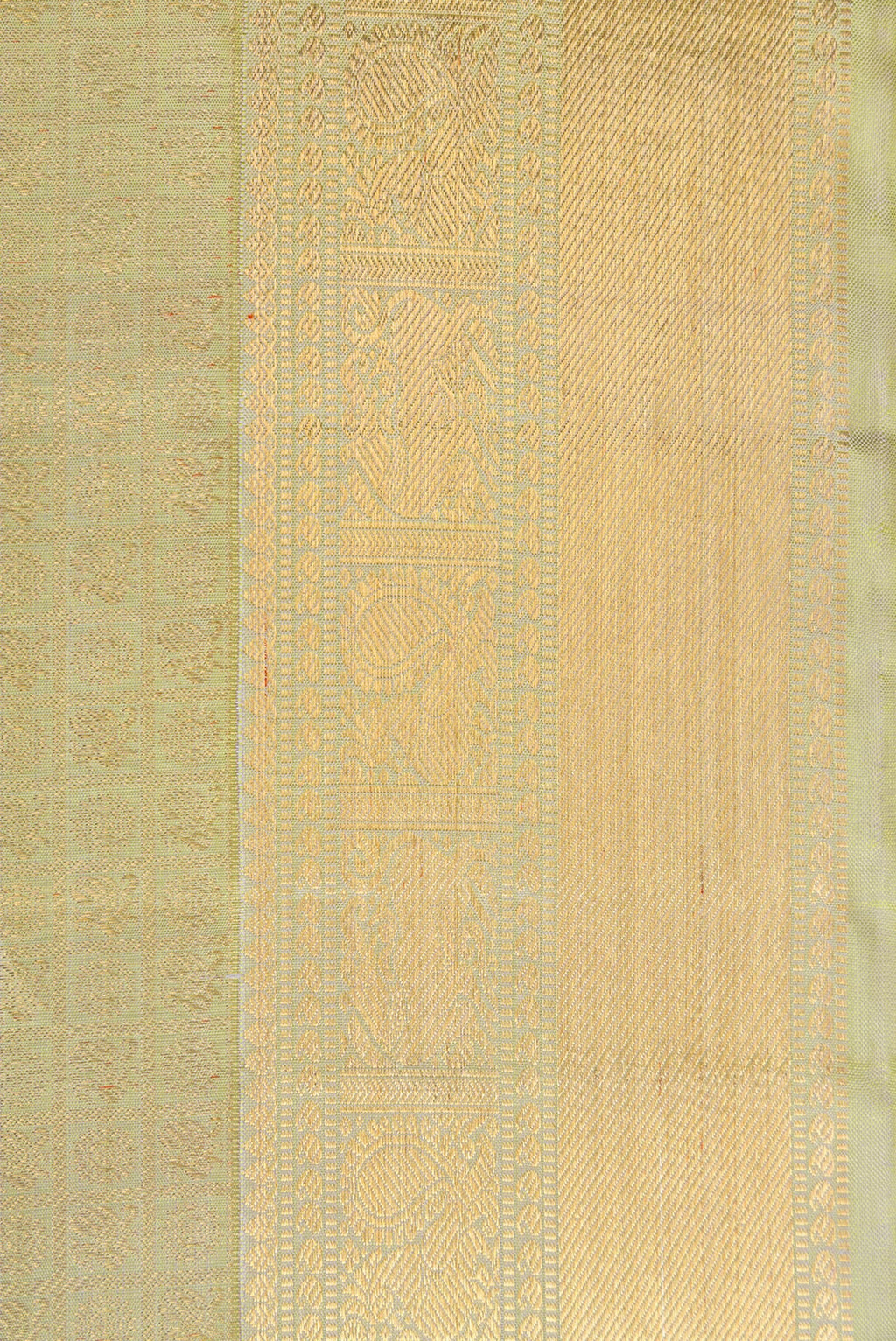 Border image of Pure Silk Pure Zari Light Green Dual Tone Kanjivaram Saree with Zari Brocade on the body and Zari Border. 