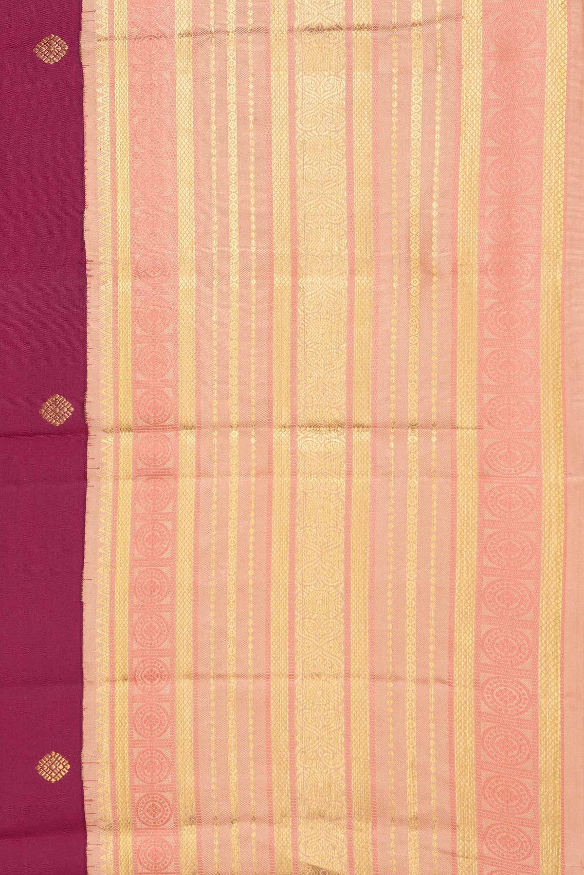Border image of Magenta Dual Tone Kanchipuram Saree with Zari Butta on the body and Zari And Thread Border