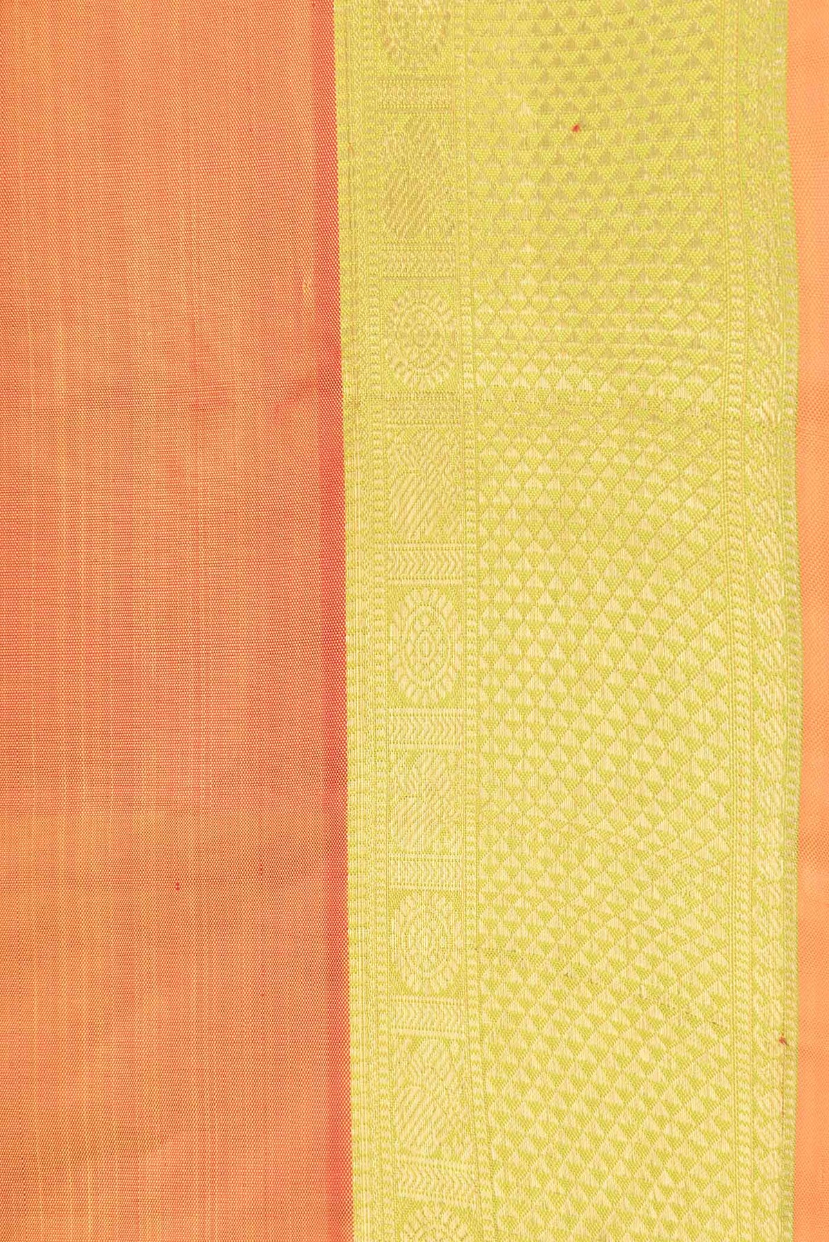 Border image of Pure Silk Pure Zari Orange Dual Tone Kanchipuram Saree with Zari Butta on the body and Zari Border