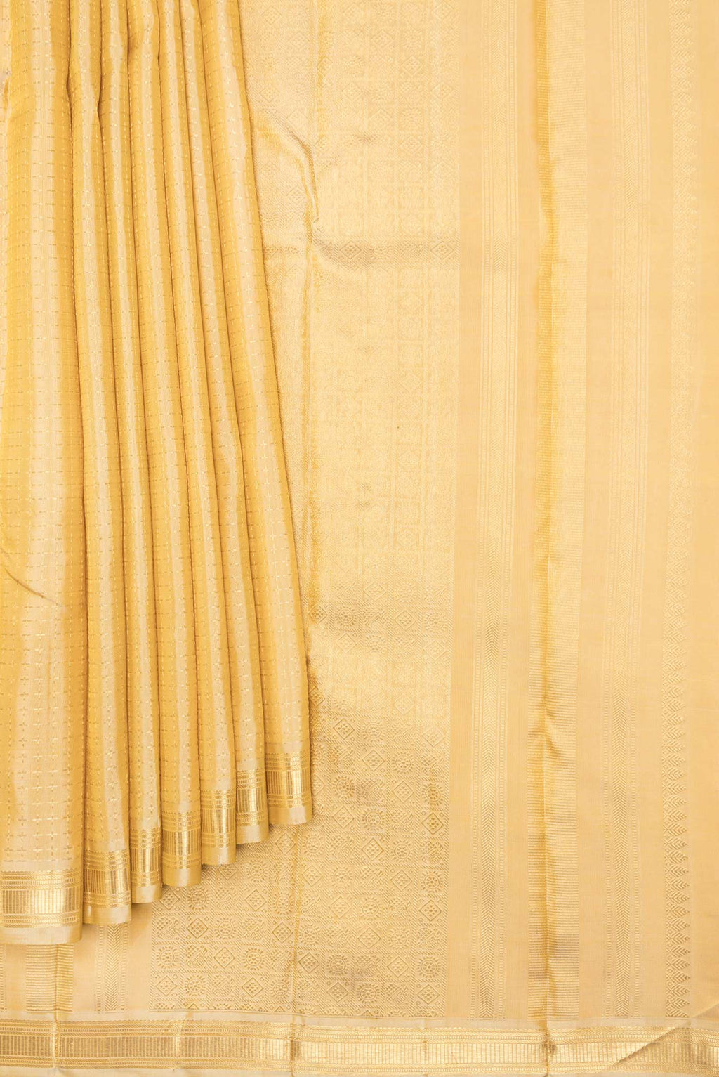 Pleats and pallu of Pure Silk Pure Zari Sandal Dual Tone Kanchipuram Saree Checked design on the body and Zari Border