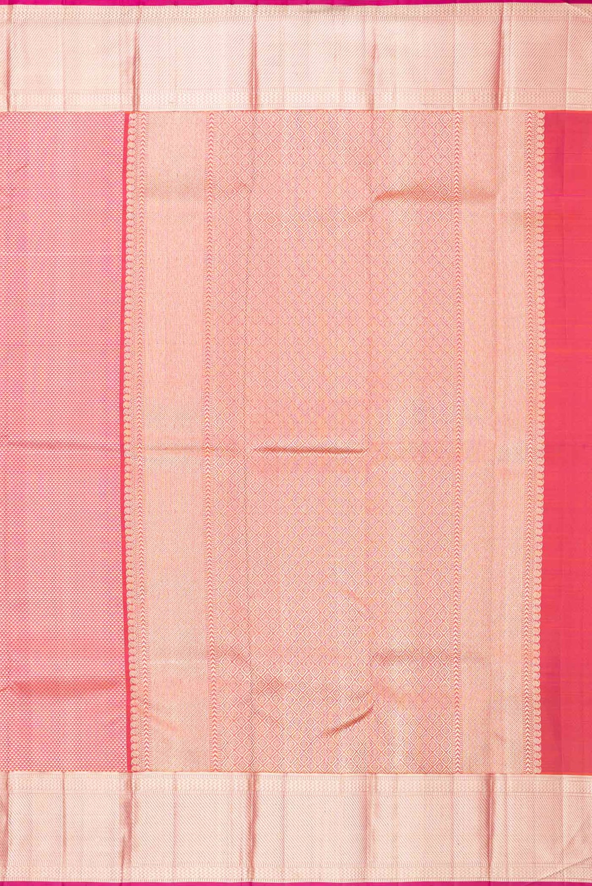 Close up image of the pallu of Pure Silk Pure Zari Orange Dual Tone Kanchipuram SareeJacquard design on the body and Zari Border