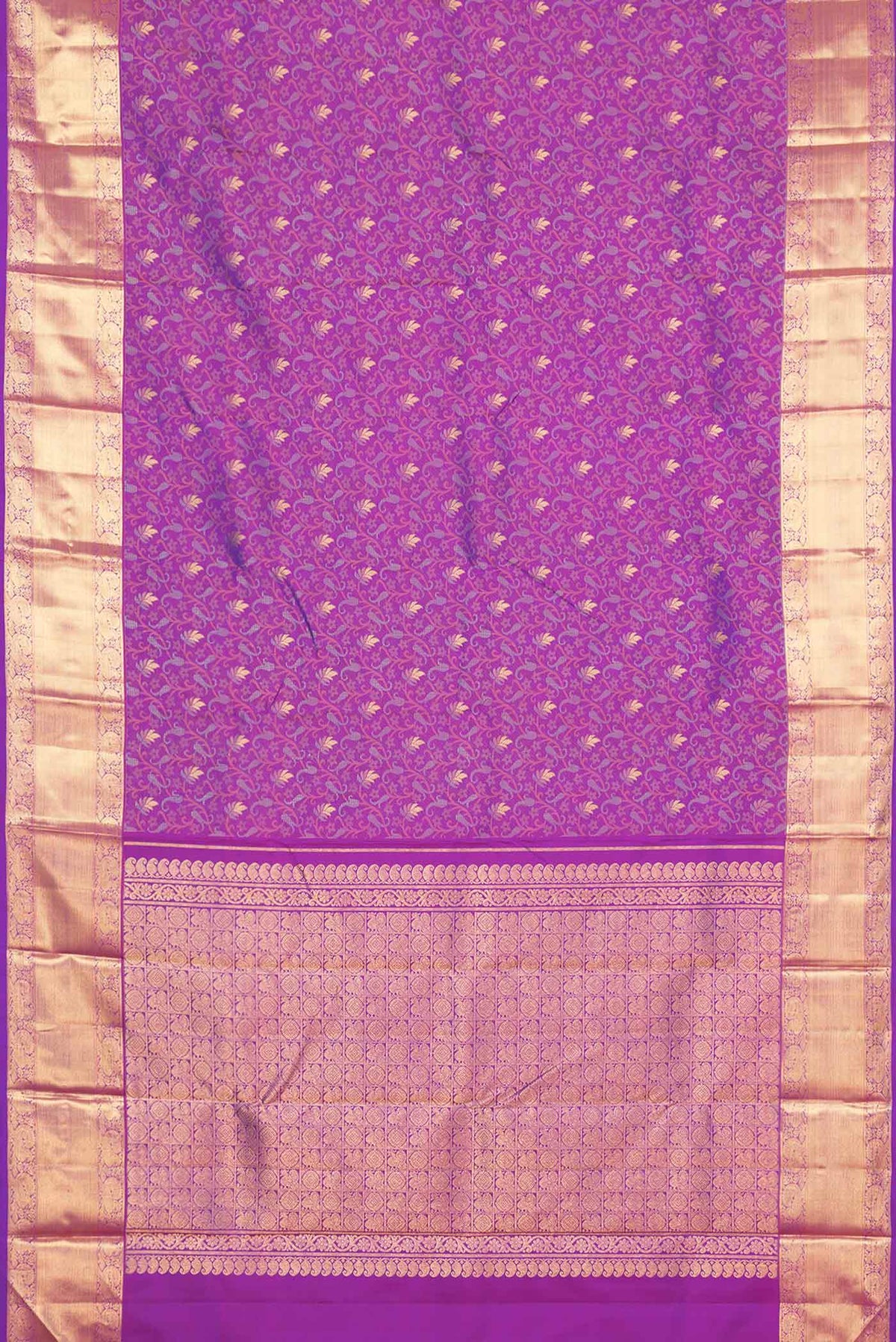 Flat view of Pure Silk Pure Zari Purple Dual Tone Kanchipuram Saree with Jacquard With Zari Butta on the body and Zari Border